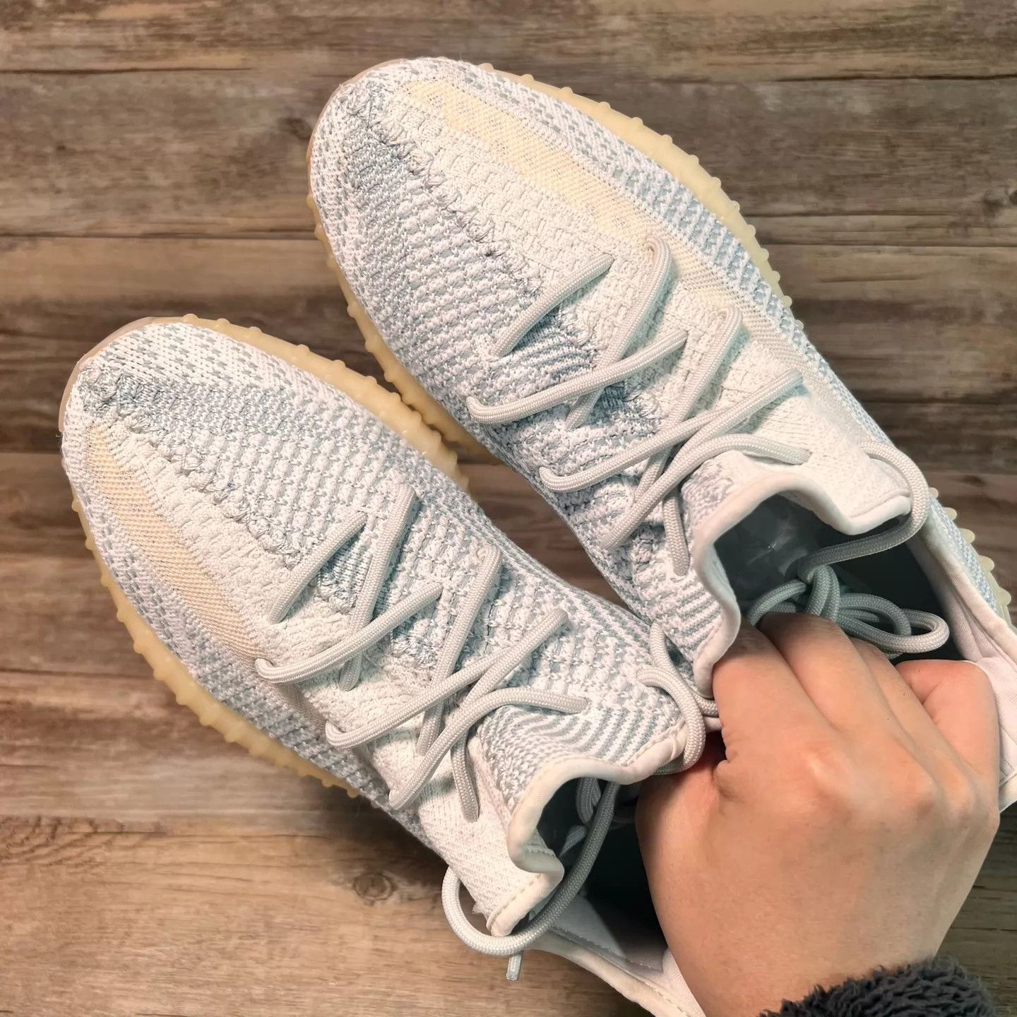 Adidas adidas Yeezy 350 V2 Cloud White/Ice Blue FW3043 44 (97 New) Size US 10 / EU 43 - 5 Thumbnail