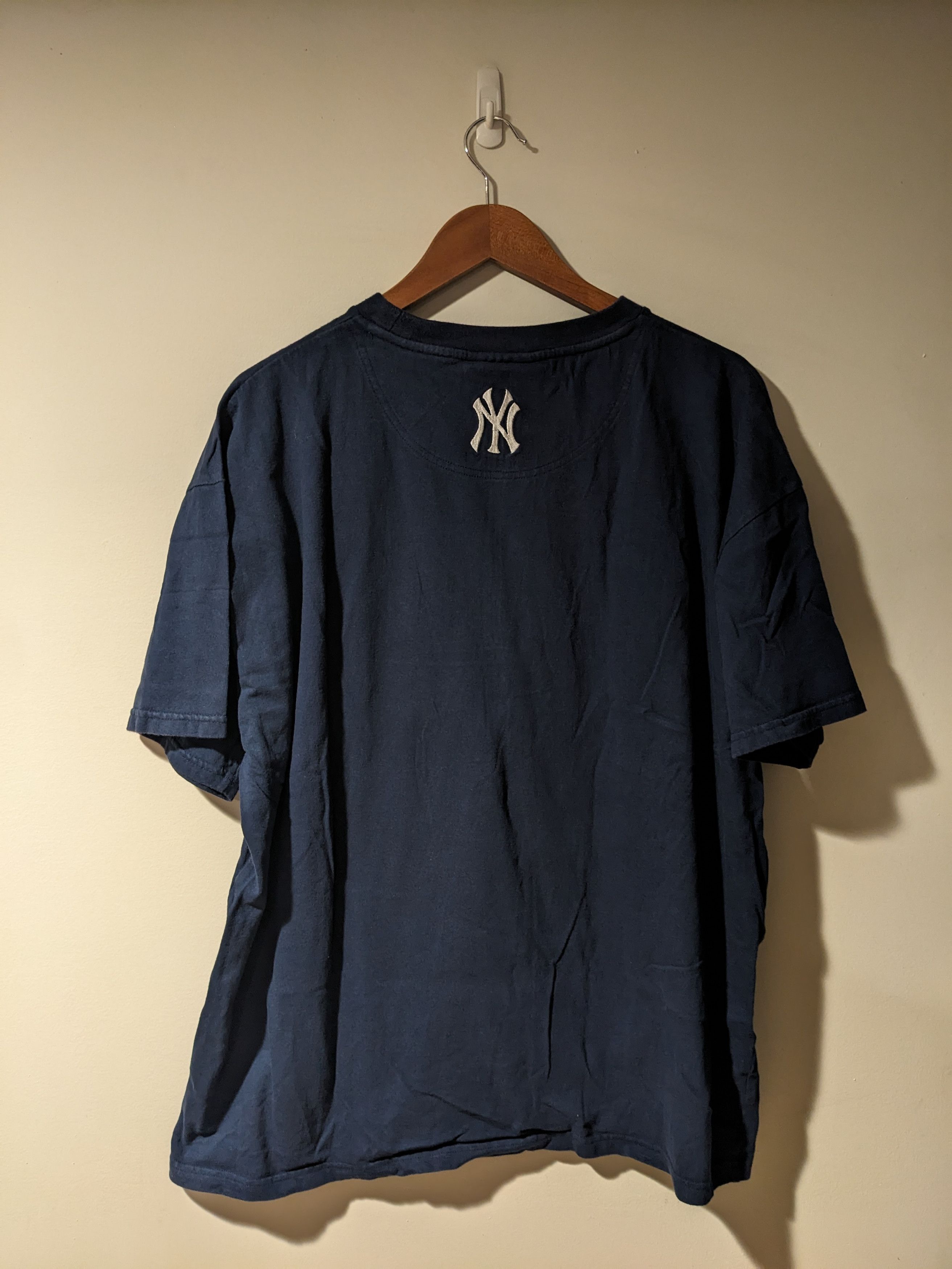 MLB × Nike × Vintage Vintage Y2K New York Yankees Nike Center Swoosh T-Shirt Size US XL / EU 56 / 4 - 5 Thumbnail