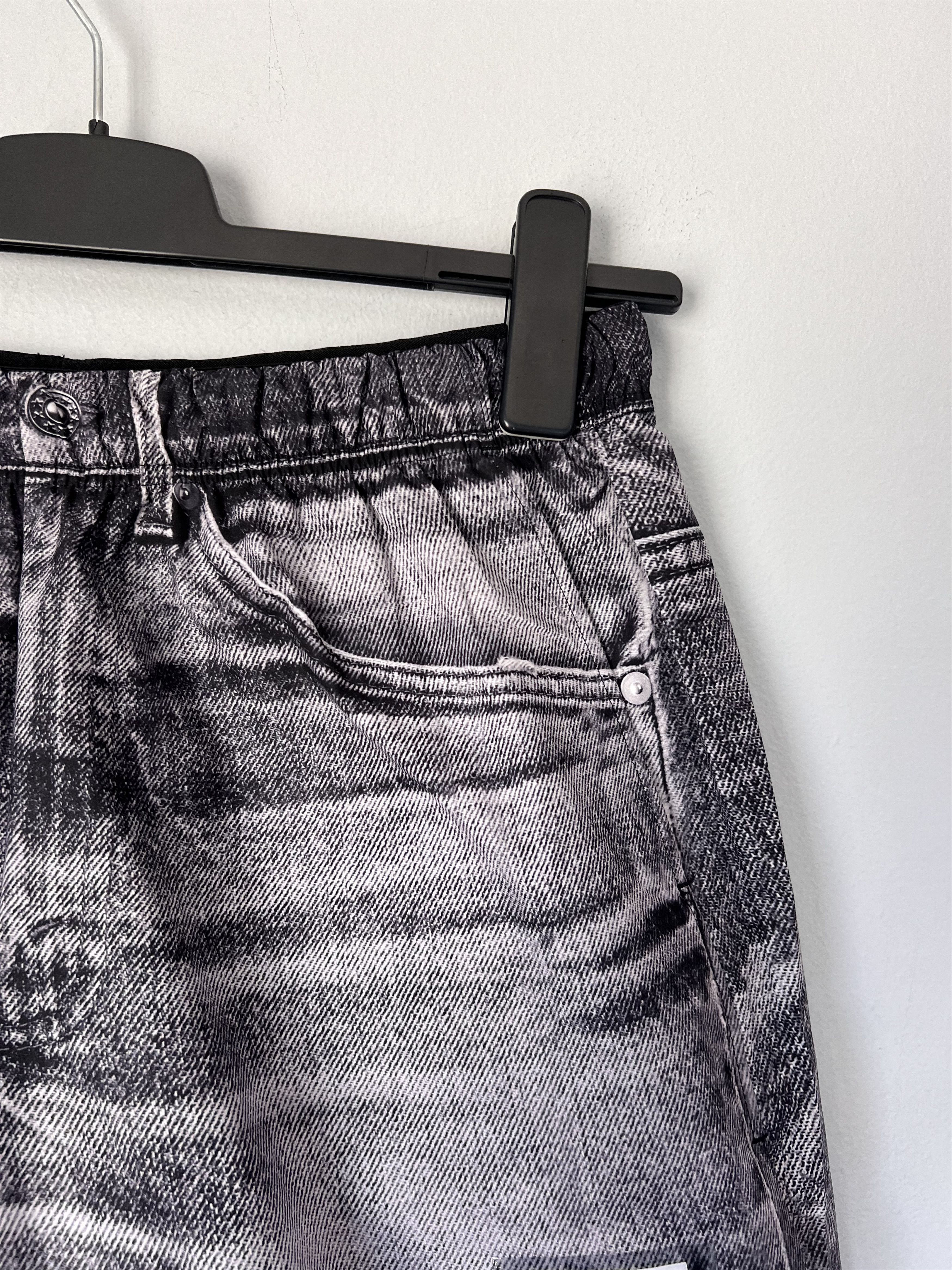 Satisfy Satisfy Running 5" PeaceShell Shorts in Black Denim Size US 36 / EU 52 - 3 Thumbnail