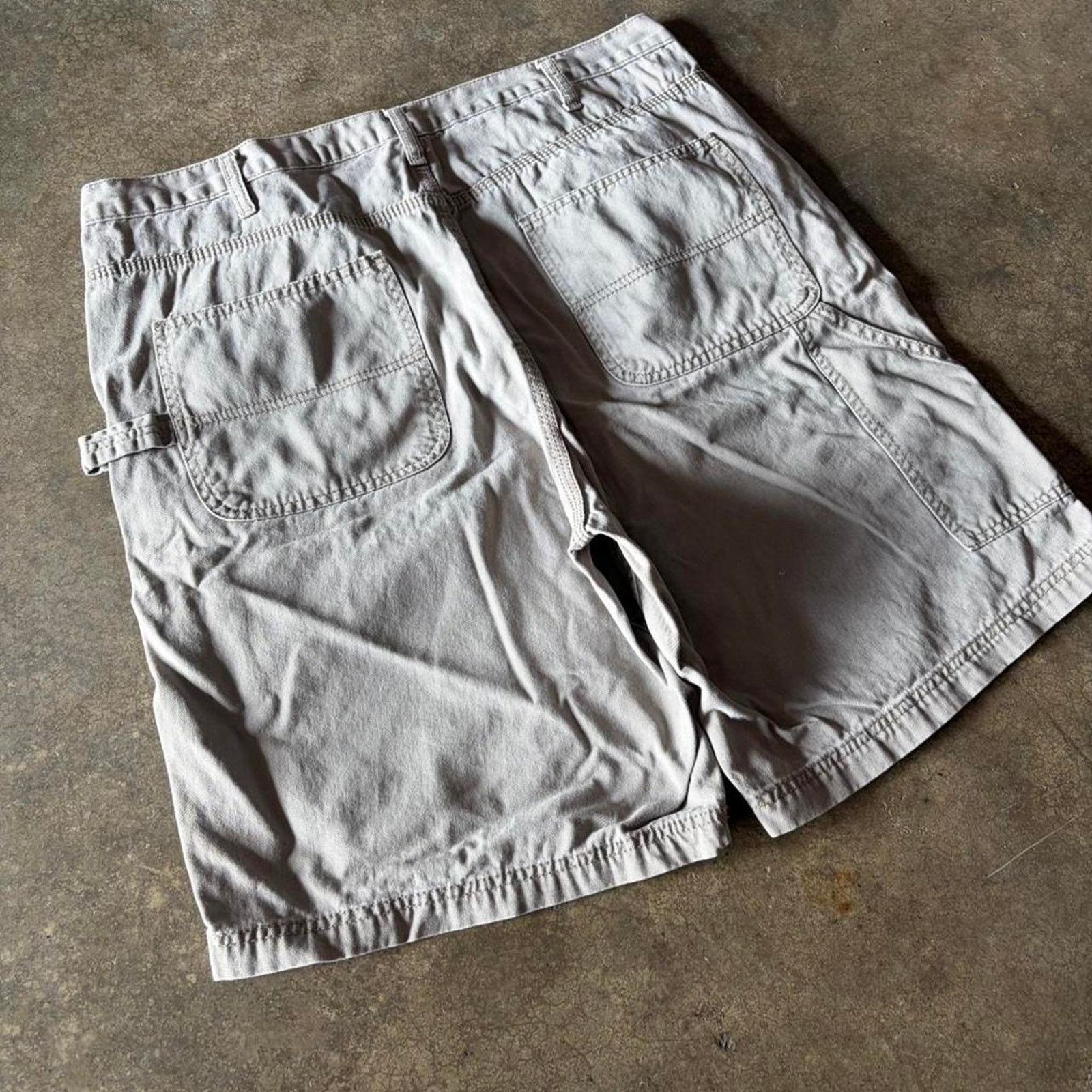 Wrangler 2000s baggy white carpenter shorts Size US 30 / EU 46 - 2 Thumbnail