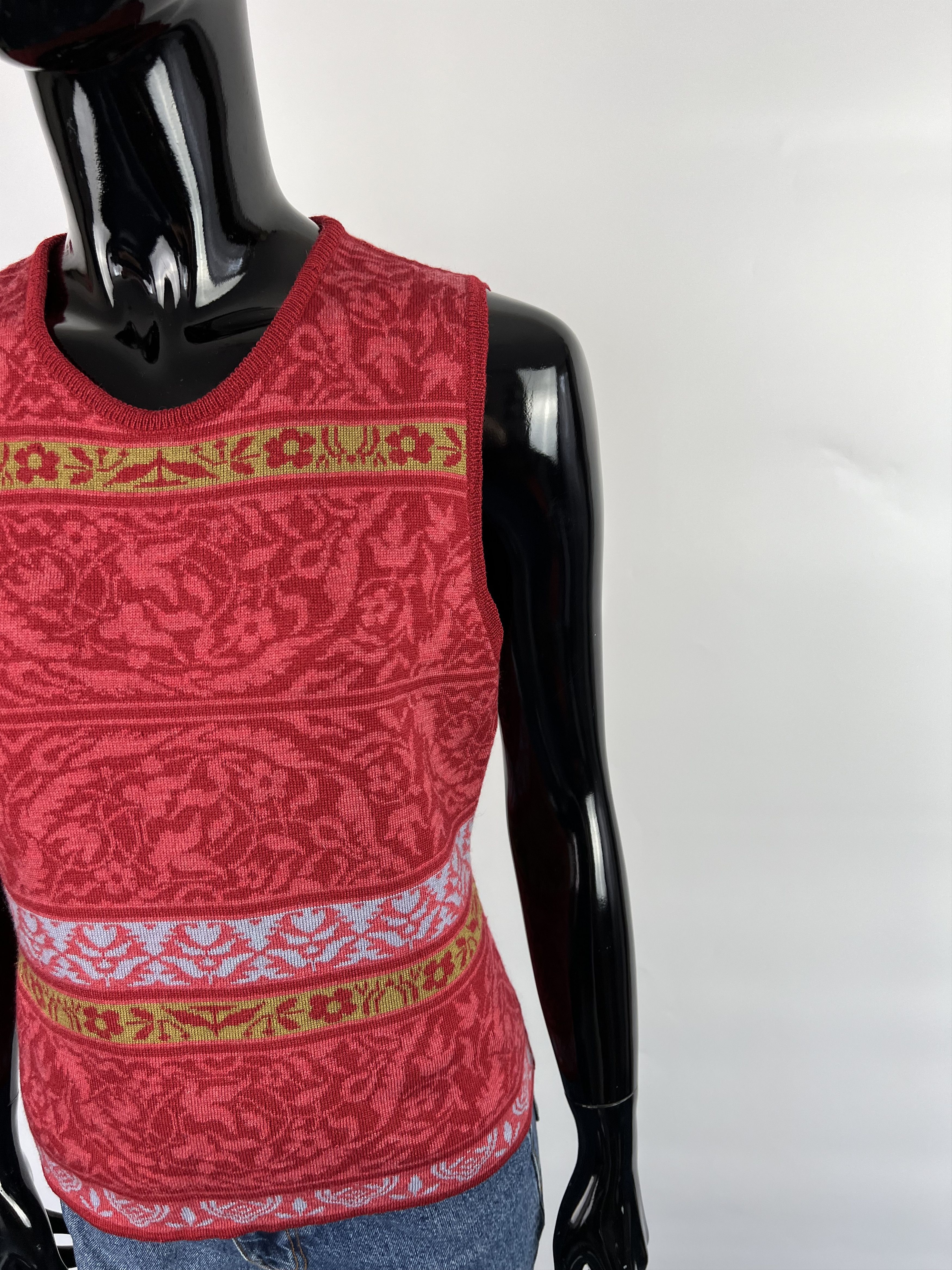 Designer Oleana Norway Floral Wool Silk Knit Top Vest Size XS/S Size S / US 4 / IT 40 - 5 Thumbnail