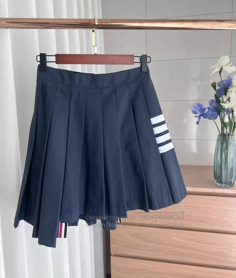 Thom Browne Thom Browne Ultra-classic pleated skirt Size 25" / US 0 / IT 36 - 2 Thumbnail