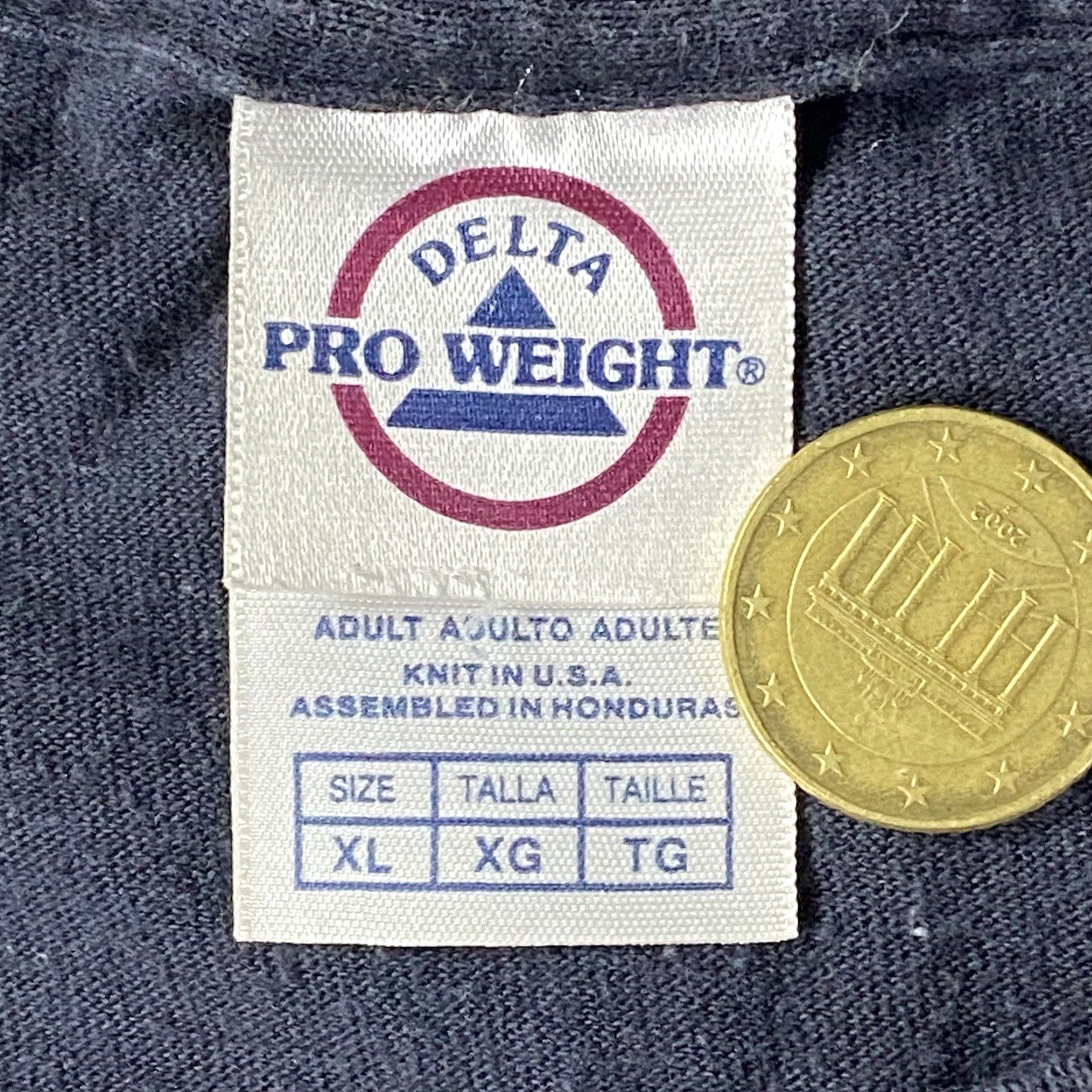 Gildan VINTAGE Halo 3 Bubble Logo Black T Shirt XL XG TG XLT Unisex 2000s Grunge Short Sleeve Cotton Blend Gildan Rare Original Mens Womens Boys Girls Size US XL / EU 56 / 4 - 6 Thumbnail
