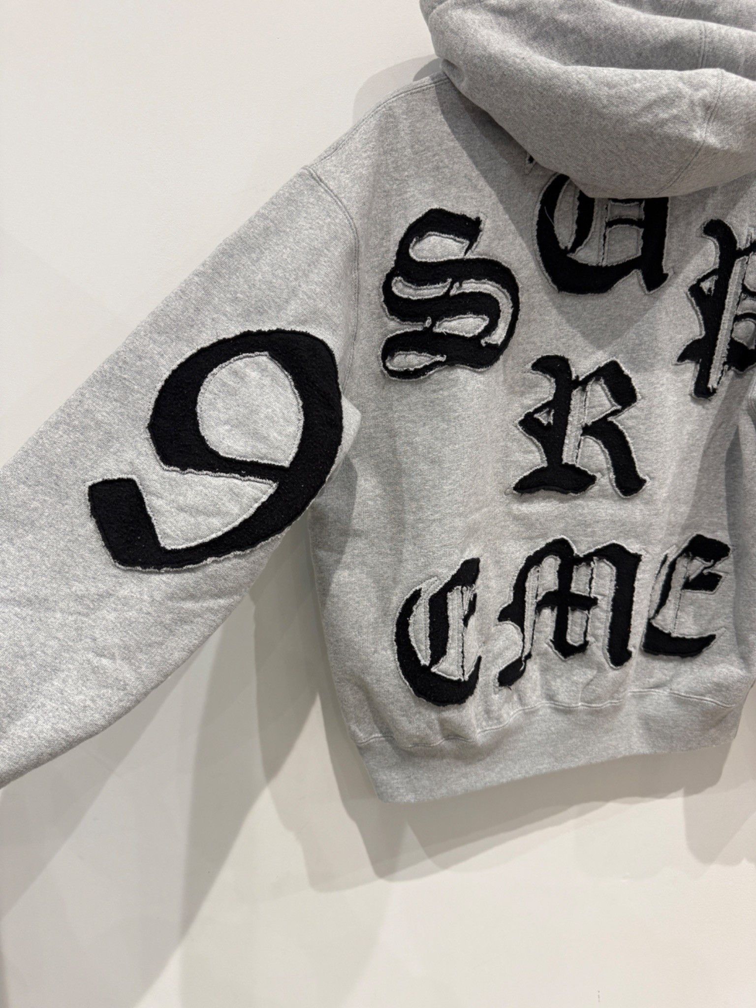 Supreme Supreme Cut Out Zip Up Hooded Sweatshirt Heather Grey Size US S / EU 44-46 / 1 - 5 Thumbnail