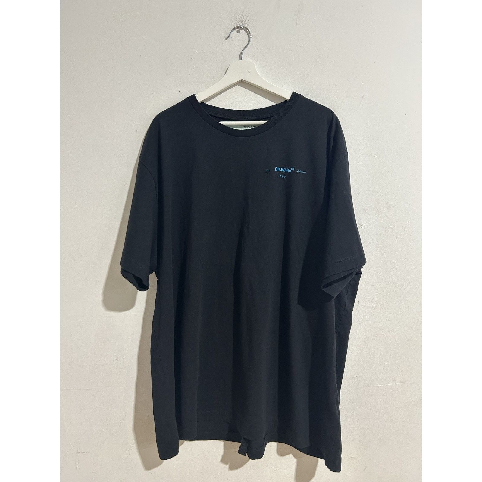 Off-White OFF-WHITE BUSINESS CASUAL ARROW TEE PREOWNED SIZE LARGE Size US L / EU 52-54 / 3 - 1 Thumbnail