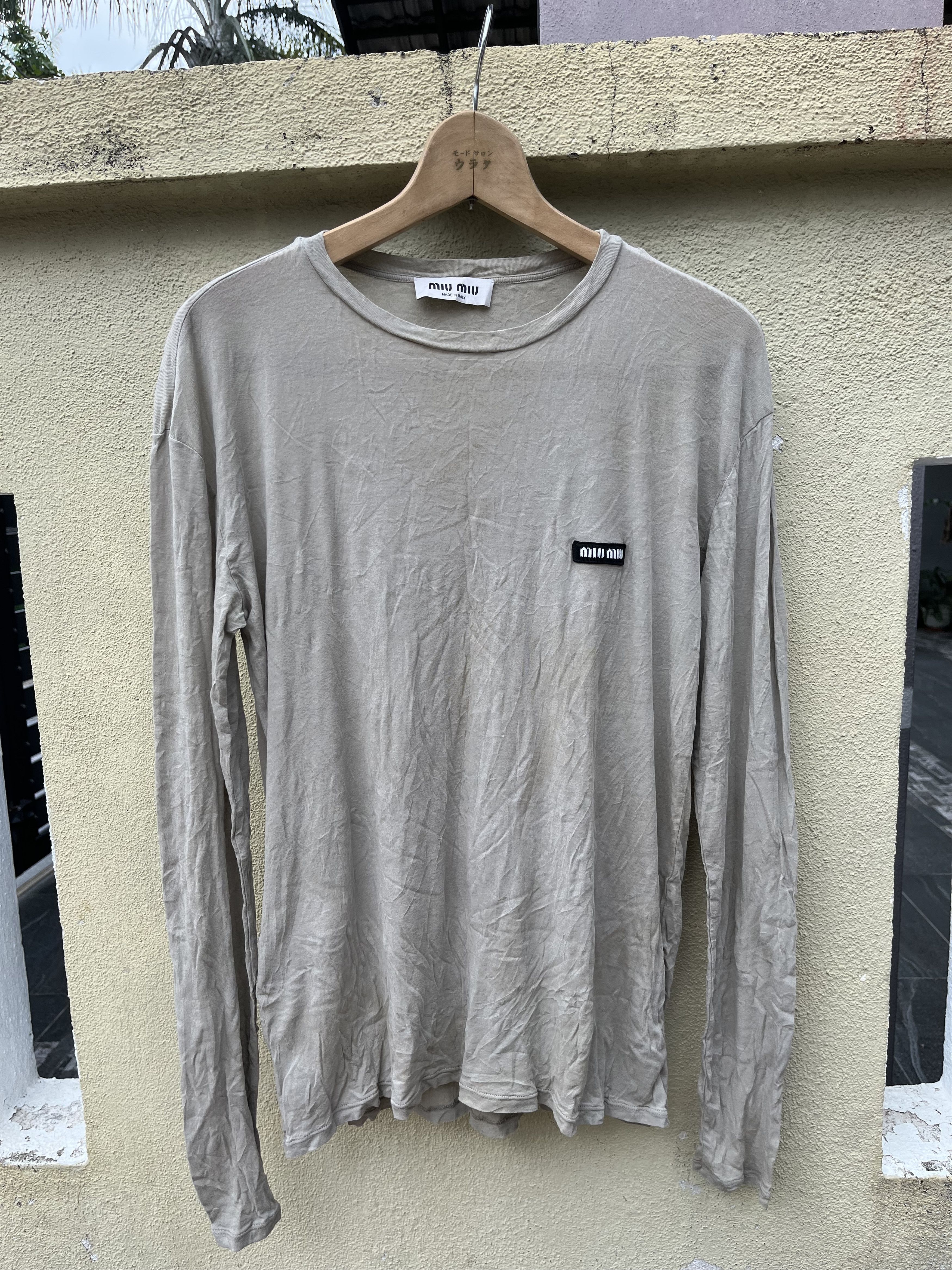 Miu Miu Miu miu patch logo Size US S / EU 44-46 / 1 - 1 Thumbnail