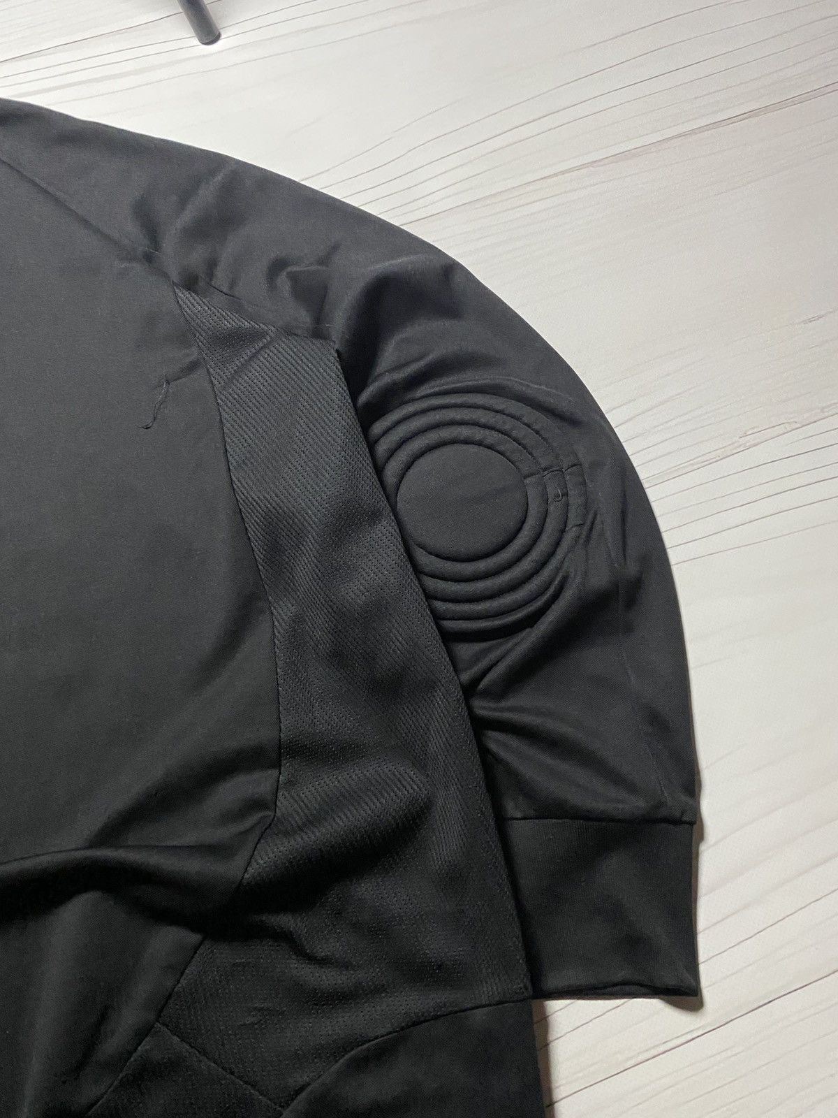 Adidas Vintage Adidas Germany 2008 goalkeeper longsleeve t shirt Size US XL / EU 56 / 4 - 19 Thumbnail