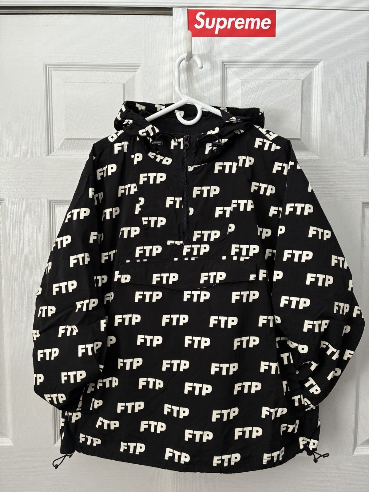 ジャケット・アウター FTP fuck the population FTP Fuckthepopulation Pit Crew Jacket Black Size Large New