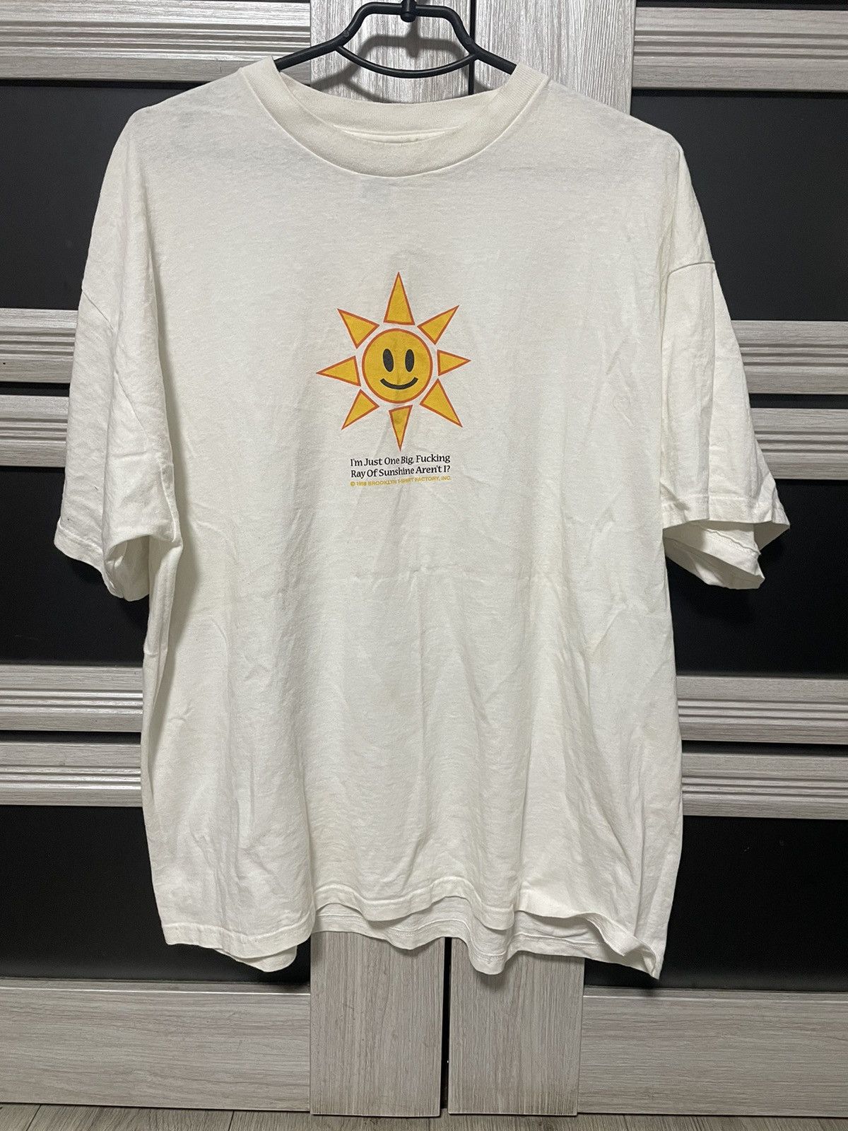 Vintage Vintage 1998 Brooklyn Factory Pop Art Humor Tee XXL Size US XXL / EU 58 / 5 - 1 Thumbnail