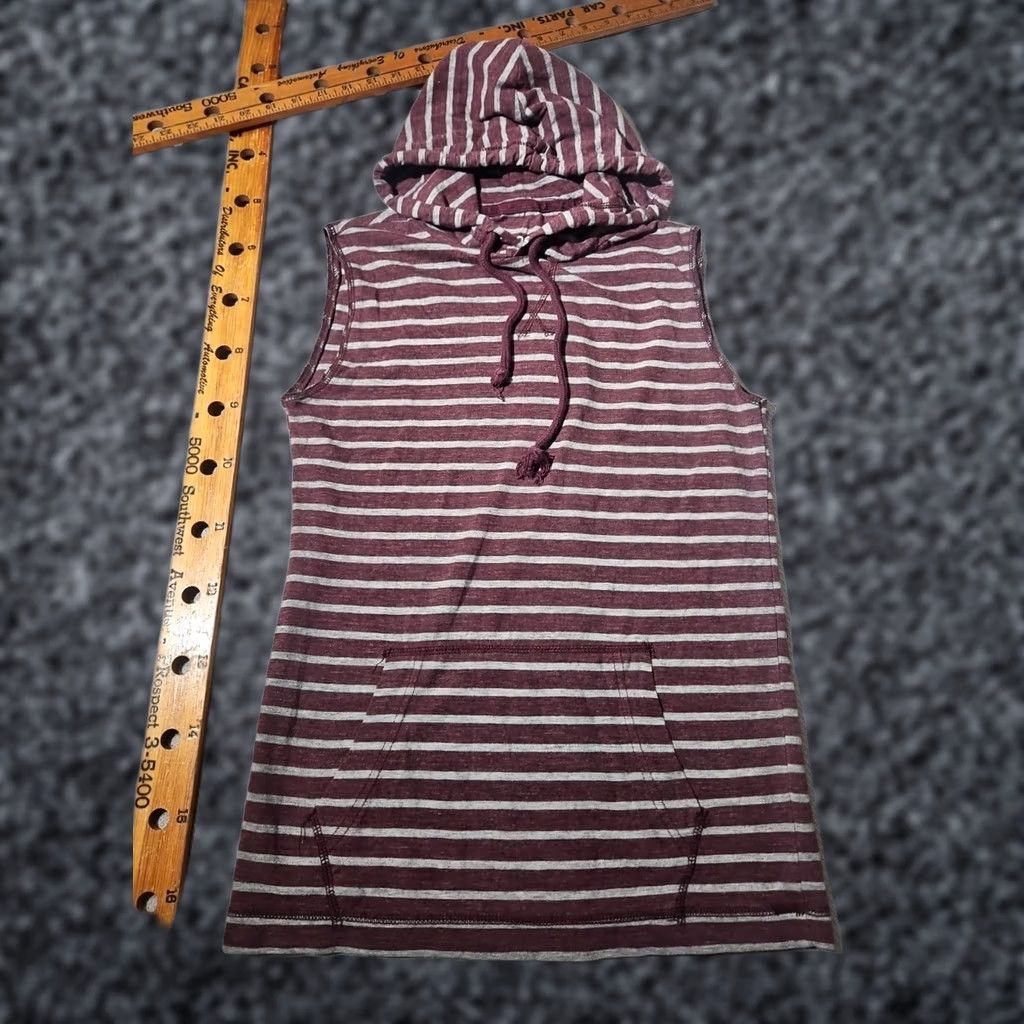 Aeropostale AeroPOSTALE Hoodie Mens XS Red Burgundy Gray Stripe Pullover Hooded Sleeveless Tank Top Size US XS / EU 42 / 0 - 1 Thumbnail