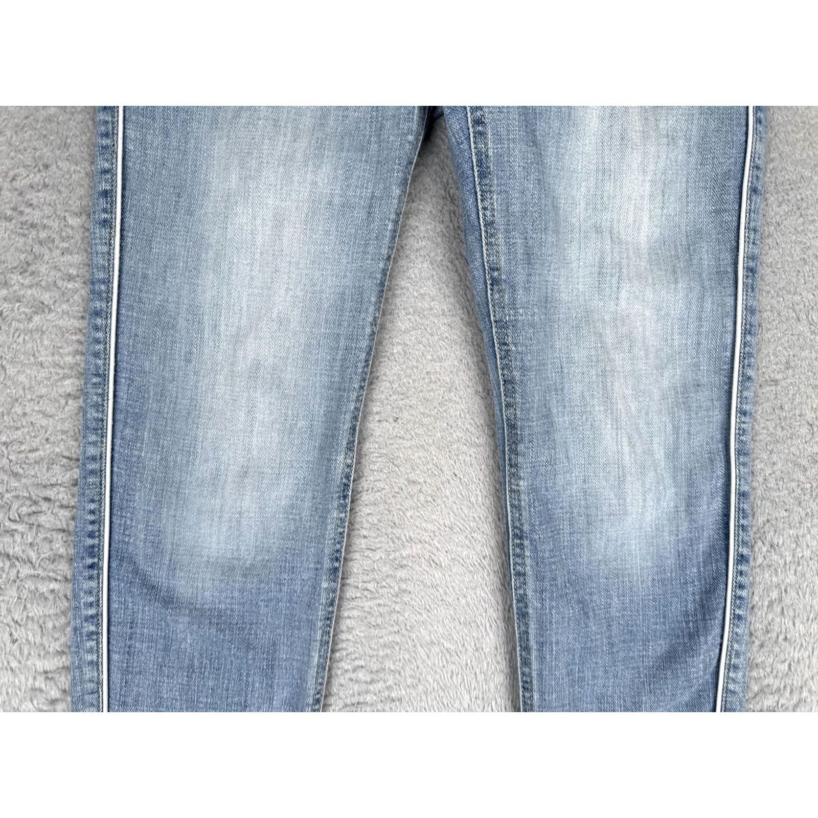 Vintage Cosmic Blue Love Jeans Skinny 26 Womens Light Blue Denim 5-Pocket Zip Stretch Mid Rise Inseam 25 Size 26" / US 2 / IT 38 - 3 Thumbnail