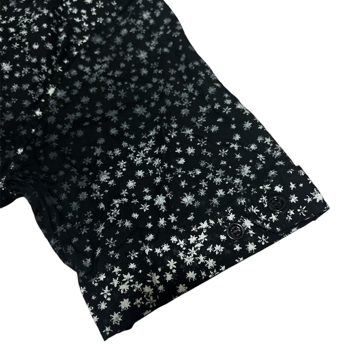 Dior × Hedi Slimane AW05 Dior Homme Hedi Slimane floral painted button ups shirt Size US XS / EU 42 / 0 - 10 Thumbnail
