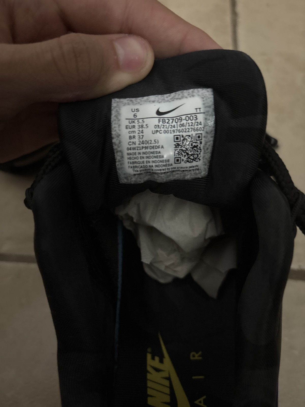 Corteiz × Nike Corteiz 95 honey blacks Size US 6 / EU 39 - 7 Thumbnail
