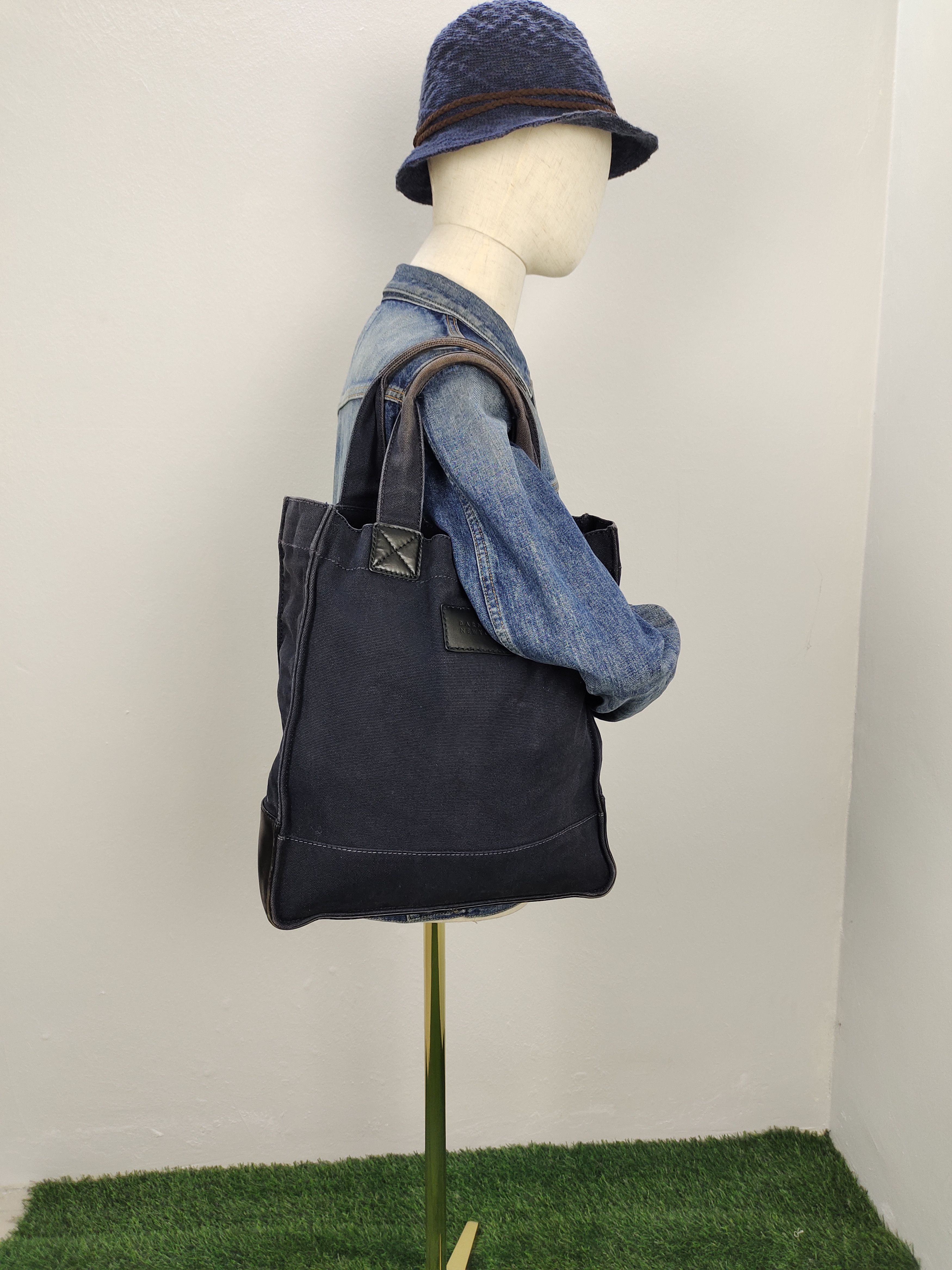 Barneys New York Vintage Barneys New York Duck Cotton Tote Bag Size ONE SIZE - 1 Thumbnail
