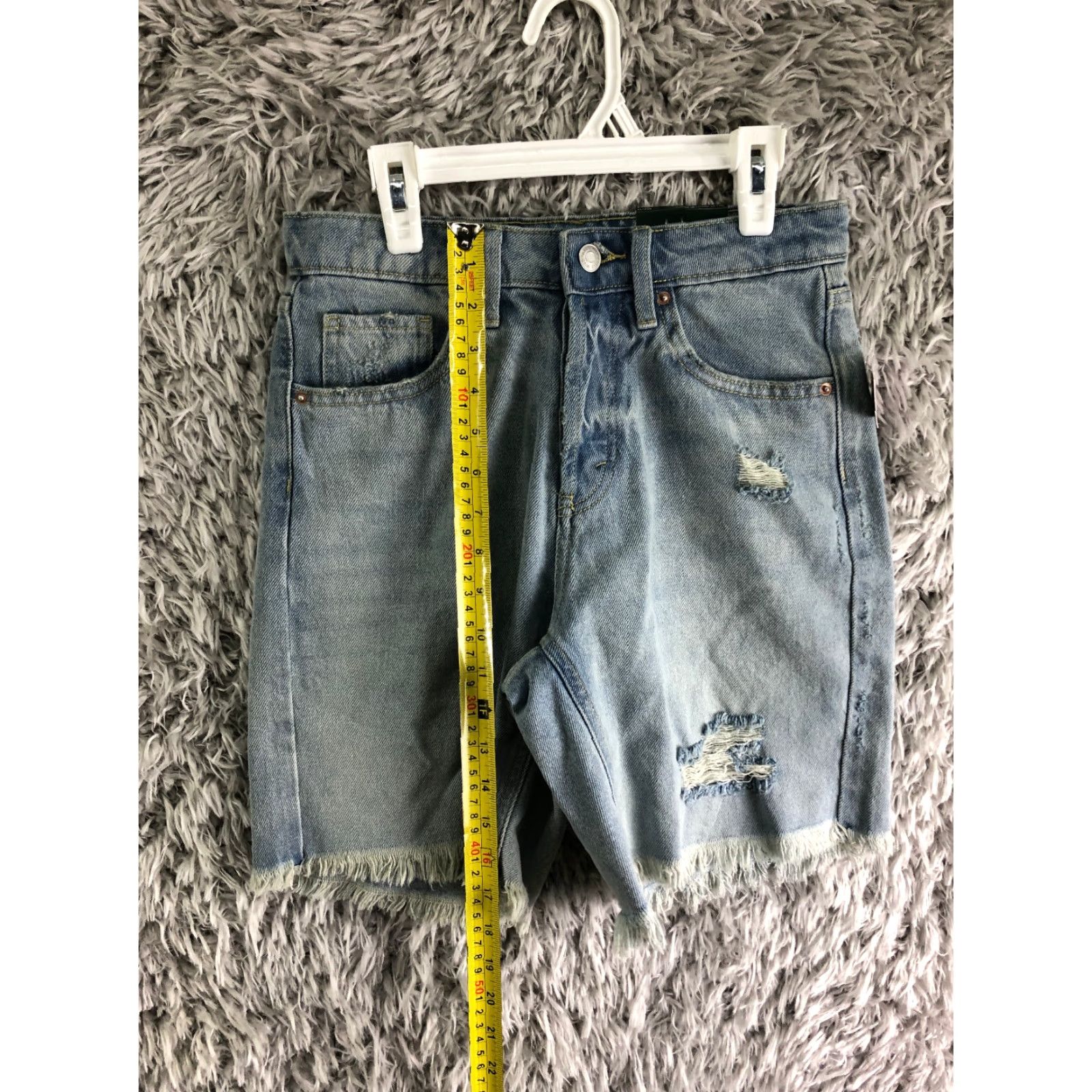 Vintage Wild Fable High Rise Bermuda Shorts Womens Size 00 Blue Denim Jean Shorts Size 26" / US 2 / IT 38 - 3 Thumbnail
