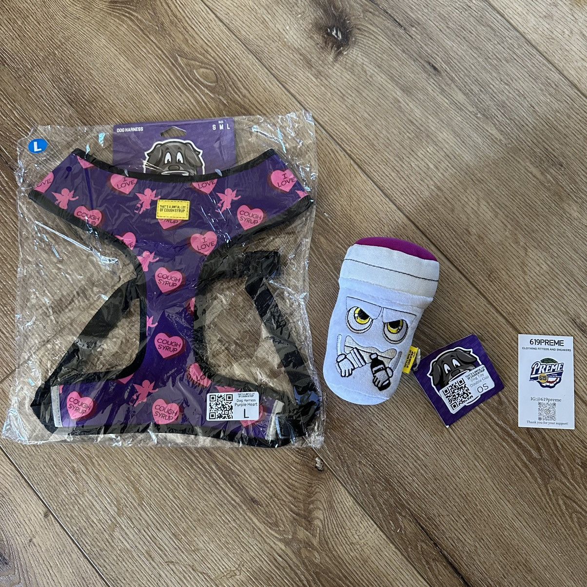 Awful Lot of Cough Syrup Thats awful lot of cough syrup (1 dog toy, and 1 harness) Size ONE SIZE - 6 Thumbnail