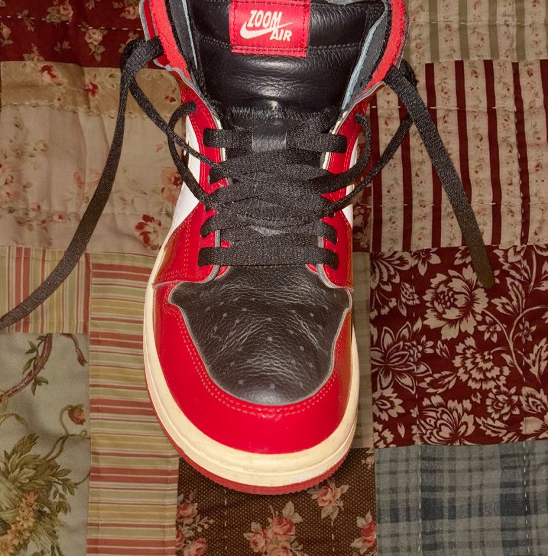 Nike Jordan 1 High Zoom Air CMFT Patent Chicago (Women's) Size US 8.5 / IT 38.5 - 2 Thumbnail