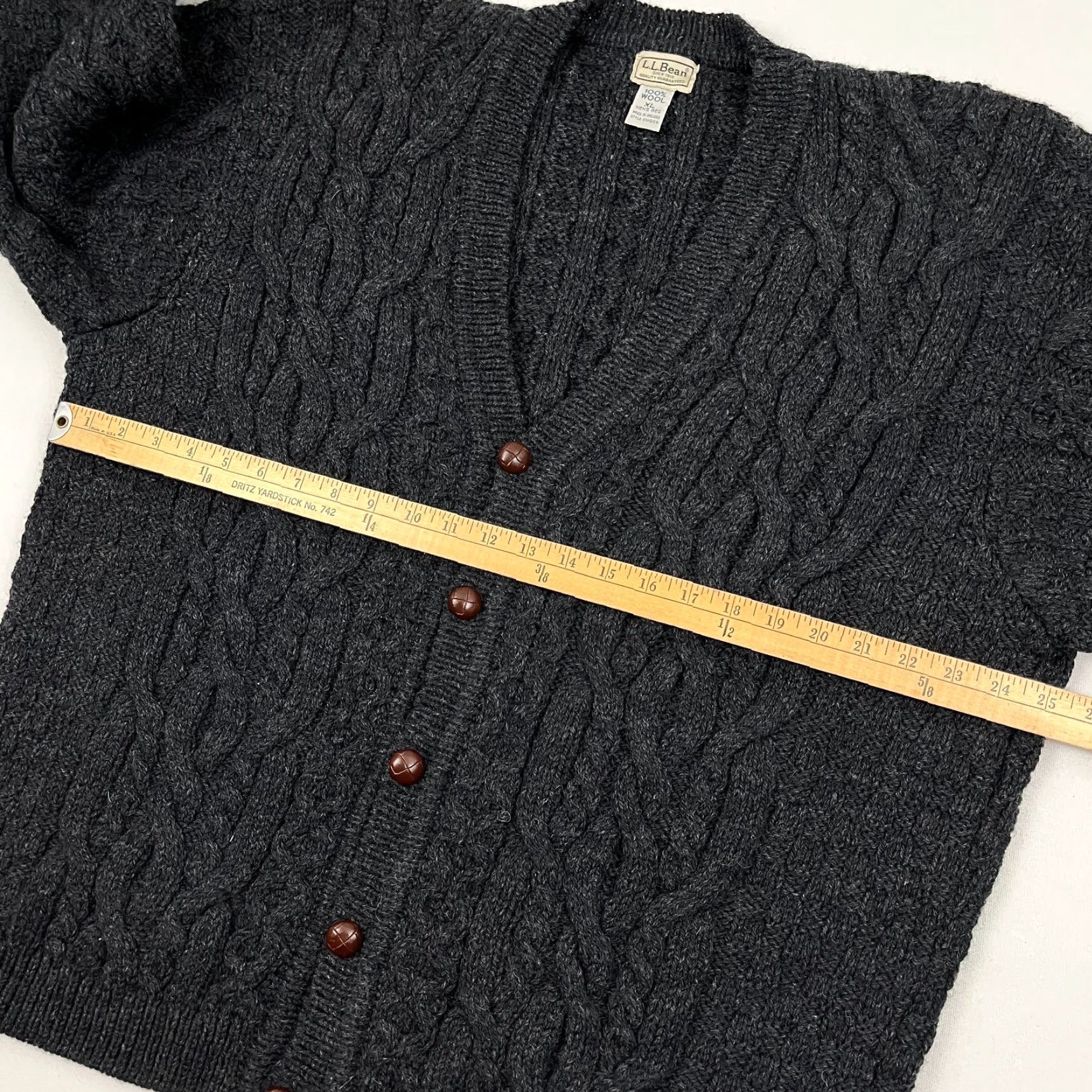 Vintage VINTAGE L.L. Bean Wool Cardigan Mens XL Gray Heavy Cable-Knit V-Neck Sweater Ireland VTG Size US XL / EU 56 / 4 - 4 Thumbnail
