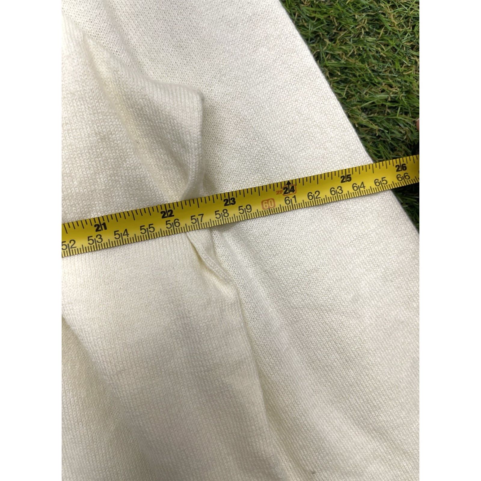 Talbots VINTAGE Talbots Cardigan Womens 3XL Cashmere Blend Button Front Casual Elegant 90s Beige 100% Cashmere Knit Long Sleeve V-Neck Womens Cardigan 3XL Size XXL / US 16-18 / IT 52-54 - 3 Thumbnail