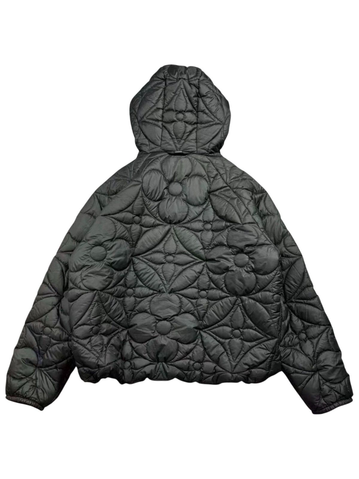 Louis Vuitton Louis Vuitton 50 LVSE Flower Monogram reversible Jacket Size US M / EU 48-50 / 2 - 2 Thumbnail