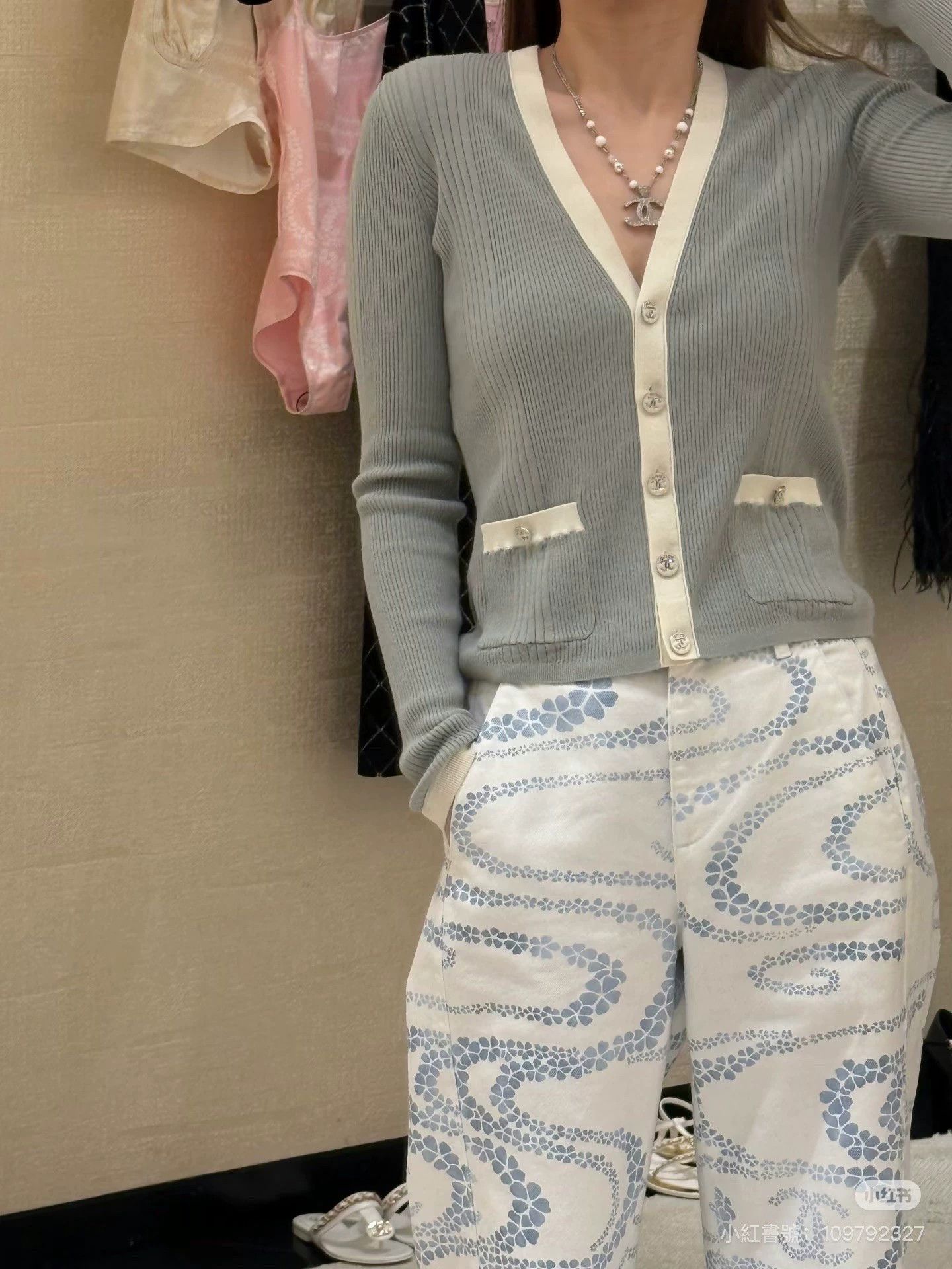 Chanel Chanel gray knit cardigan 34 used Size XS / US 0-2 / IT 36-38 - 6 Thumbnail