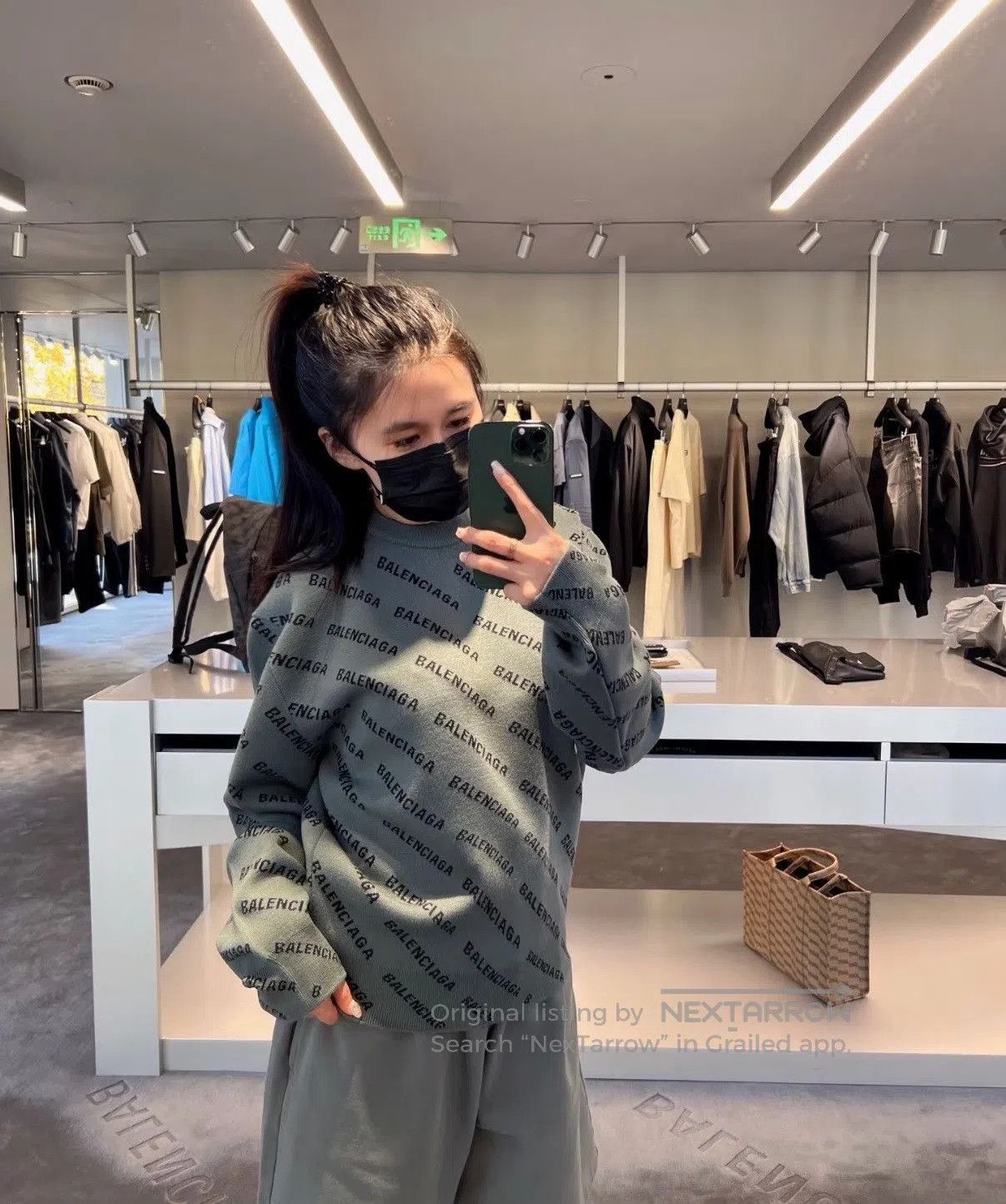 Balenciaga Balenciaga Logo All. Size M / US 6-8 / IT 42-44 - 1 Thumbnail