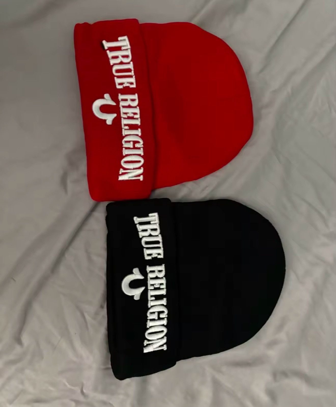 True Religion True Religion Beanie/Hat/Cap WINTER WEAE Size ONE SIZE - 1 Thumbnail