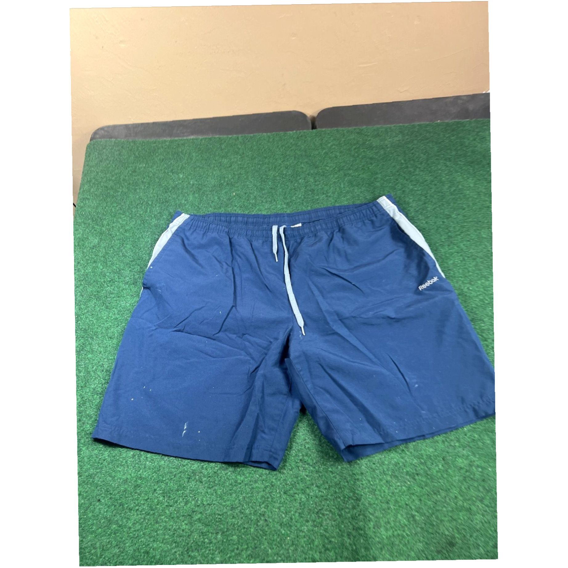 Reebok Reebok Blue Drawstring Elastic Slit Pocket Nylon Athletic Shorts Men's Outdoors Size US 39 - 1 Thumbnail