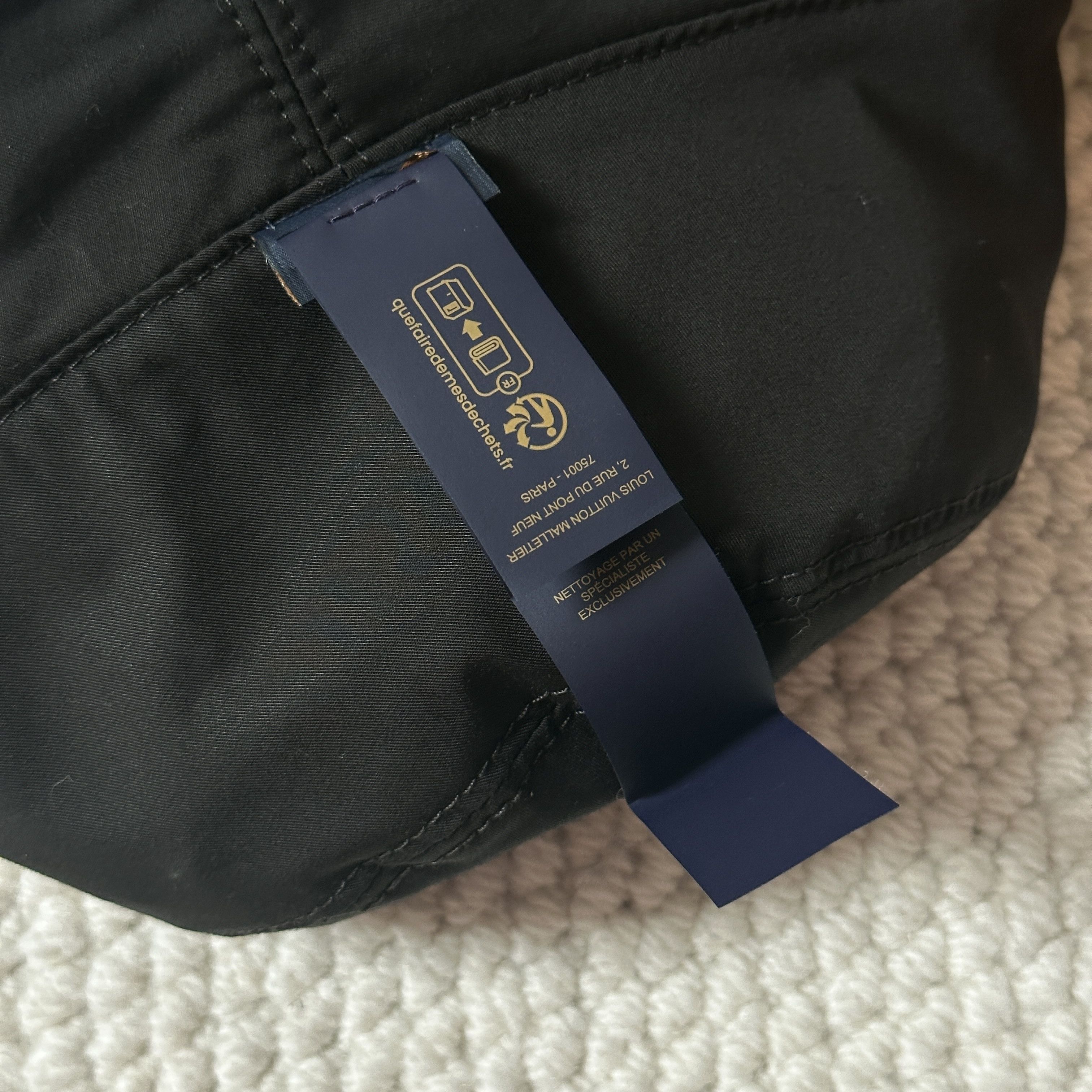 Louis Vuitton LV Blason Shading Denim Reversible Bucket Hat Size ONE SIZE - 10 Thumbnail