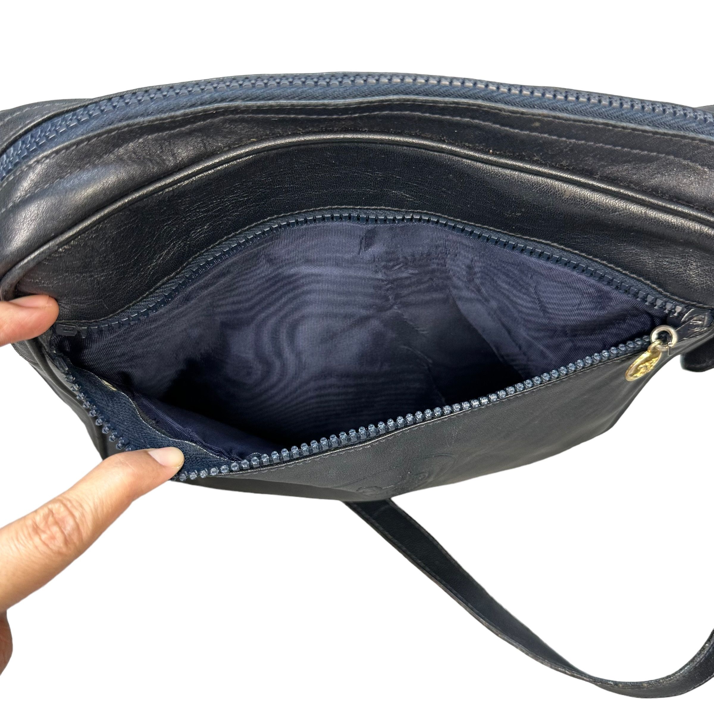 Celine Celine Paris Made in Italy Sling Bag Size ONE SIZE - 14 Thumbnail