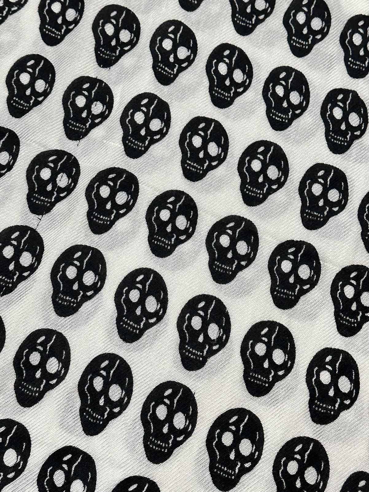 Other White Skull Pattern Scarf Wrap Size ONE SIZE - 3 Thumbnail