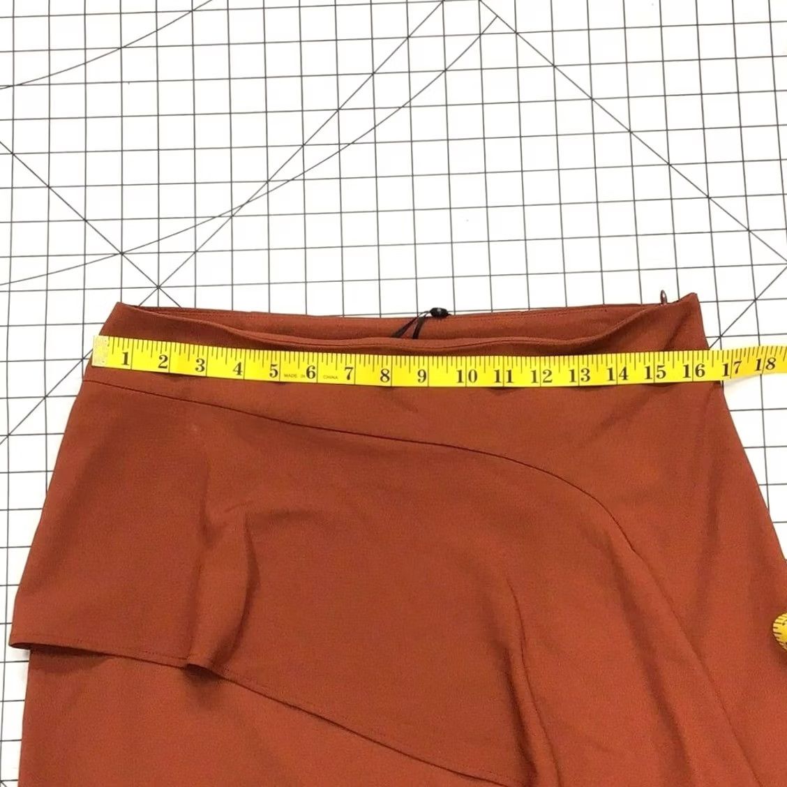 DKNY DKNY Skirt Women Midi A-Line Ruffle Orange 8 Modern Dresswear Style DKNY Women’s Regular Size 8 Skirt Color Orange Skirt Length Midi Accents Ruffle Size 30" / US 8 / IT 44 - 6 Thumbnail