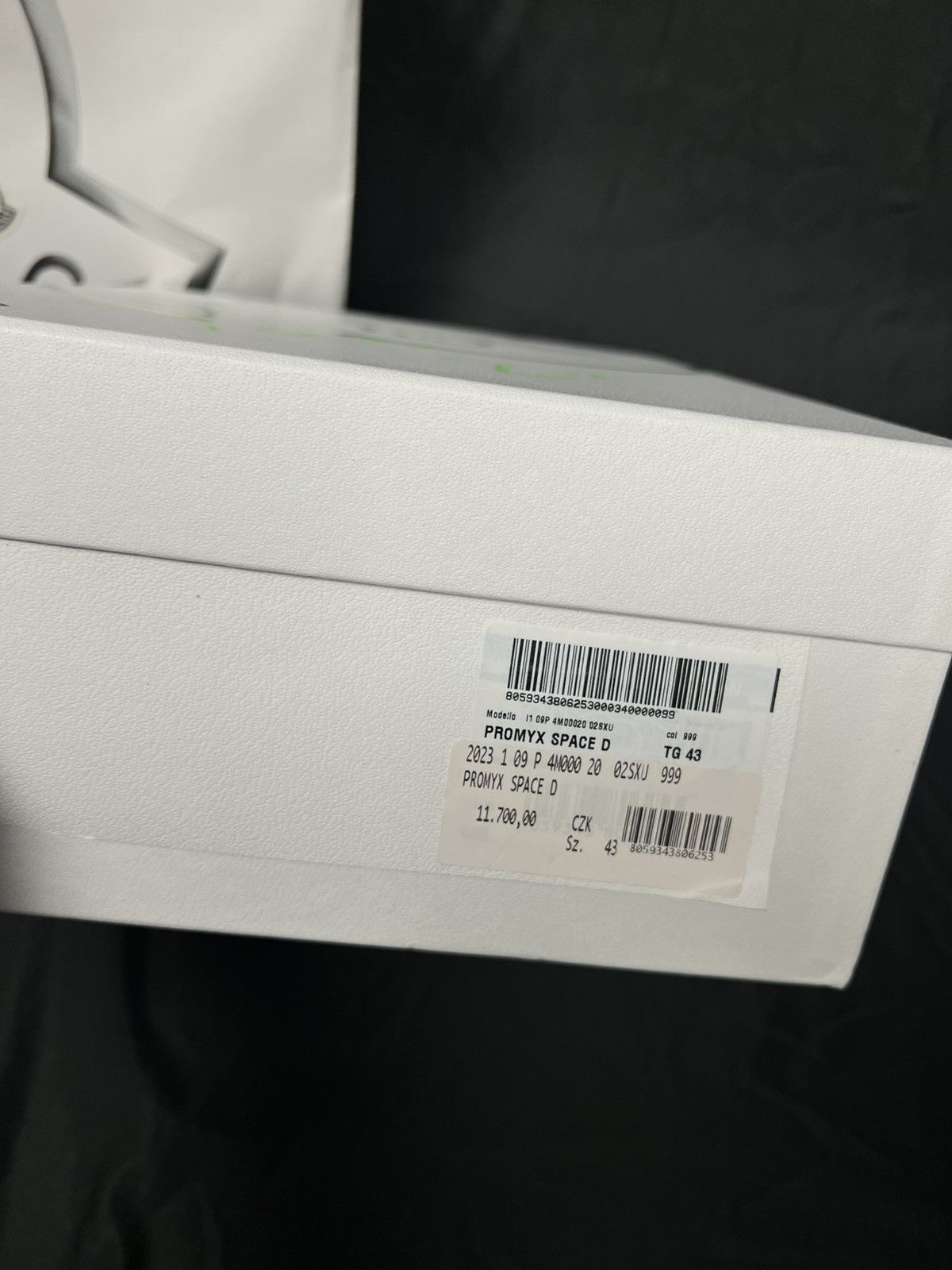 Moncler DSWT Moncler Promyx Space D low top leather and suede Size US 10 / EU 43 - 19 Thumbnail