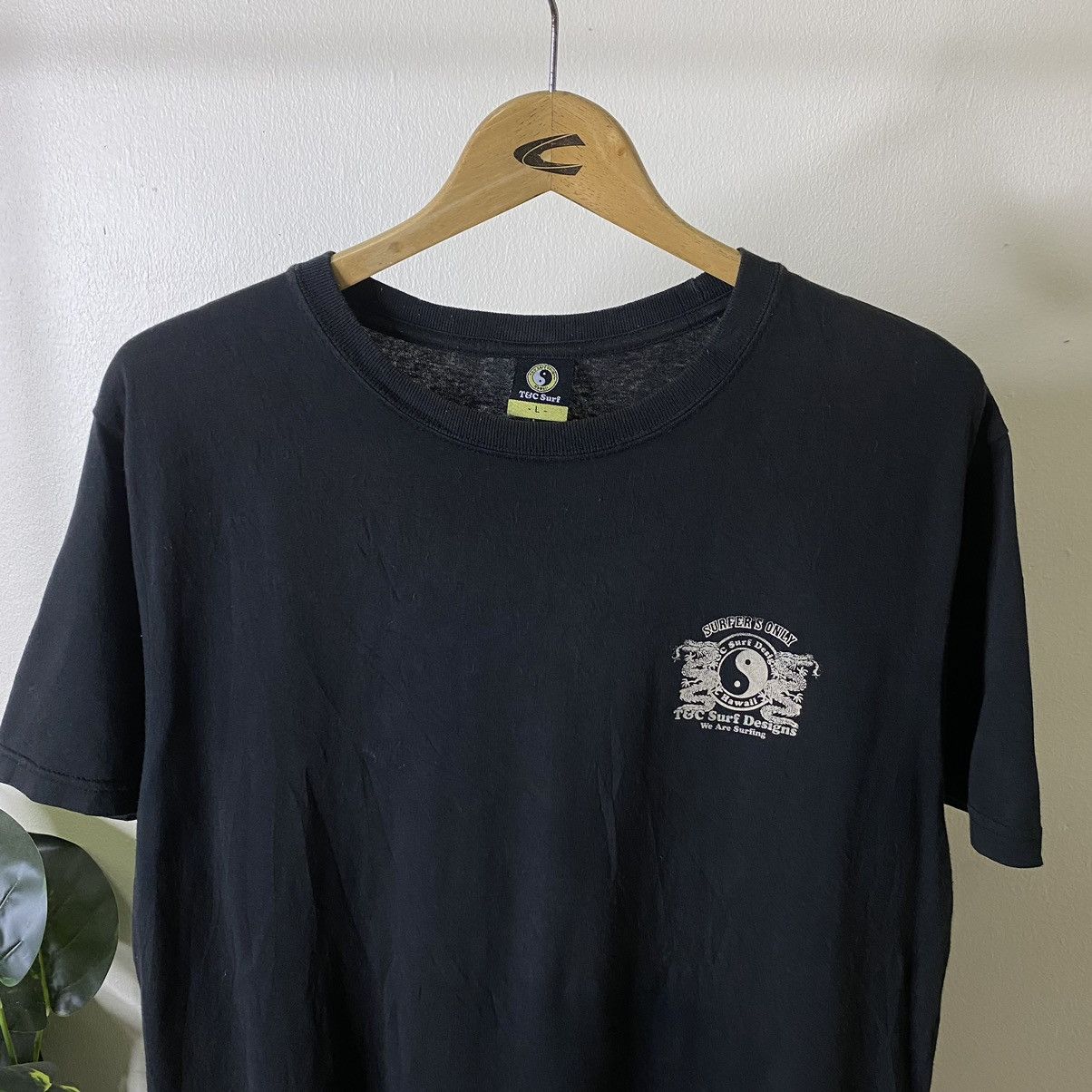 Vintage Vintage Y2K T&C Surf Dragon Graphic Stussy Style Surfing Tee Size US L / EU 52-54 / 3 - 6 Thumbnail