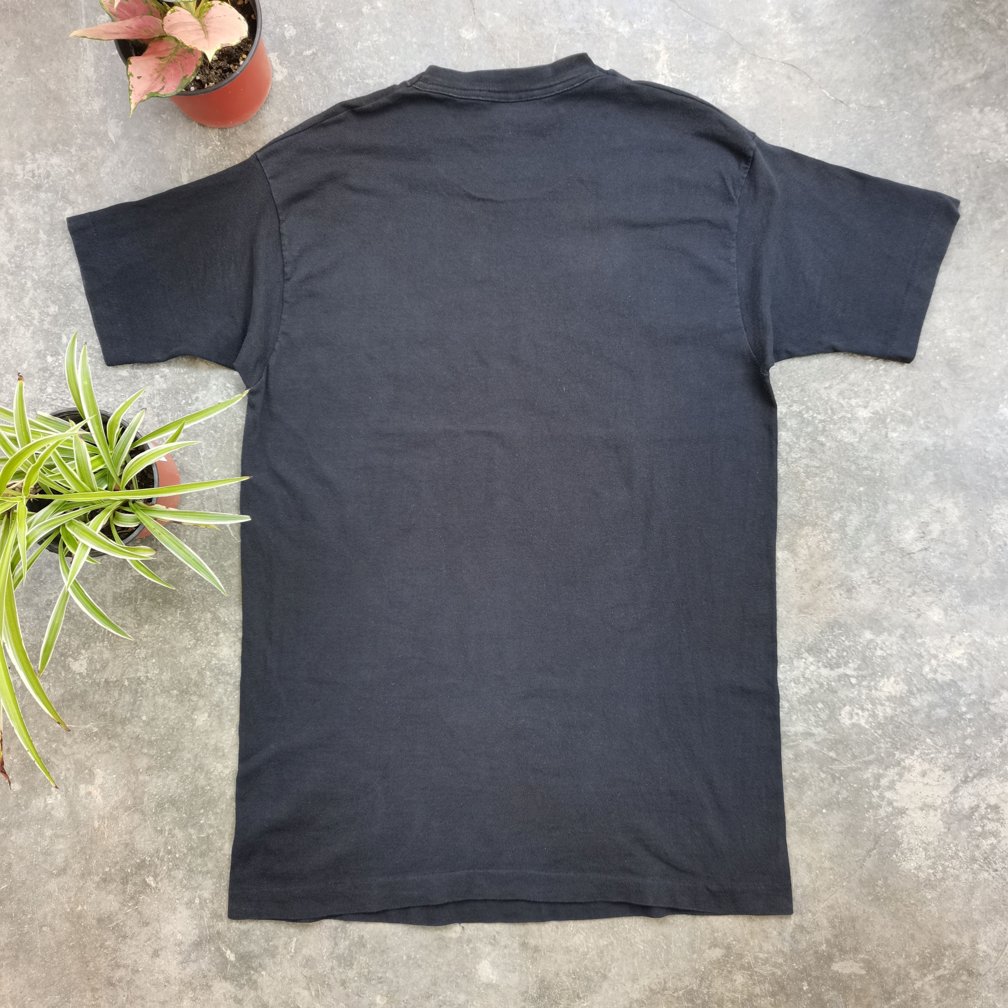 Fruit Of The Loom Vintage Rare 90s Fruit Of The Loom X Seiko Black Tee Size L Size US L / EU 52-54 / 3 - 5 Thumbnail