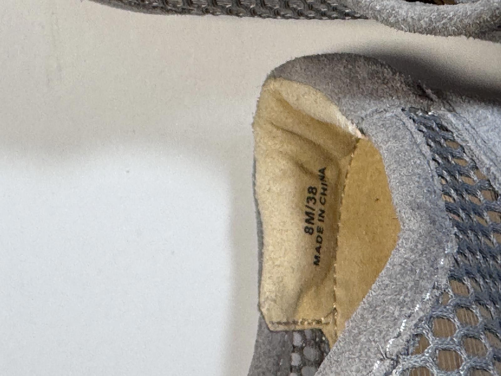 Vince Camuto Vince Camuto Women's Grey Sneaker Size 8 Suede Netted Mesh Size US 8 / IT 38 - 3 Thumbnail