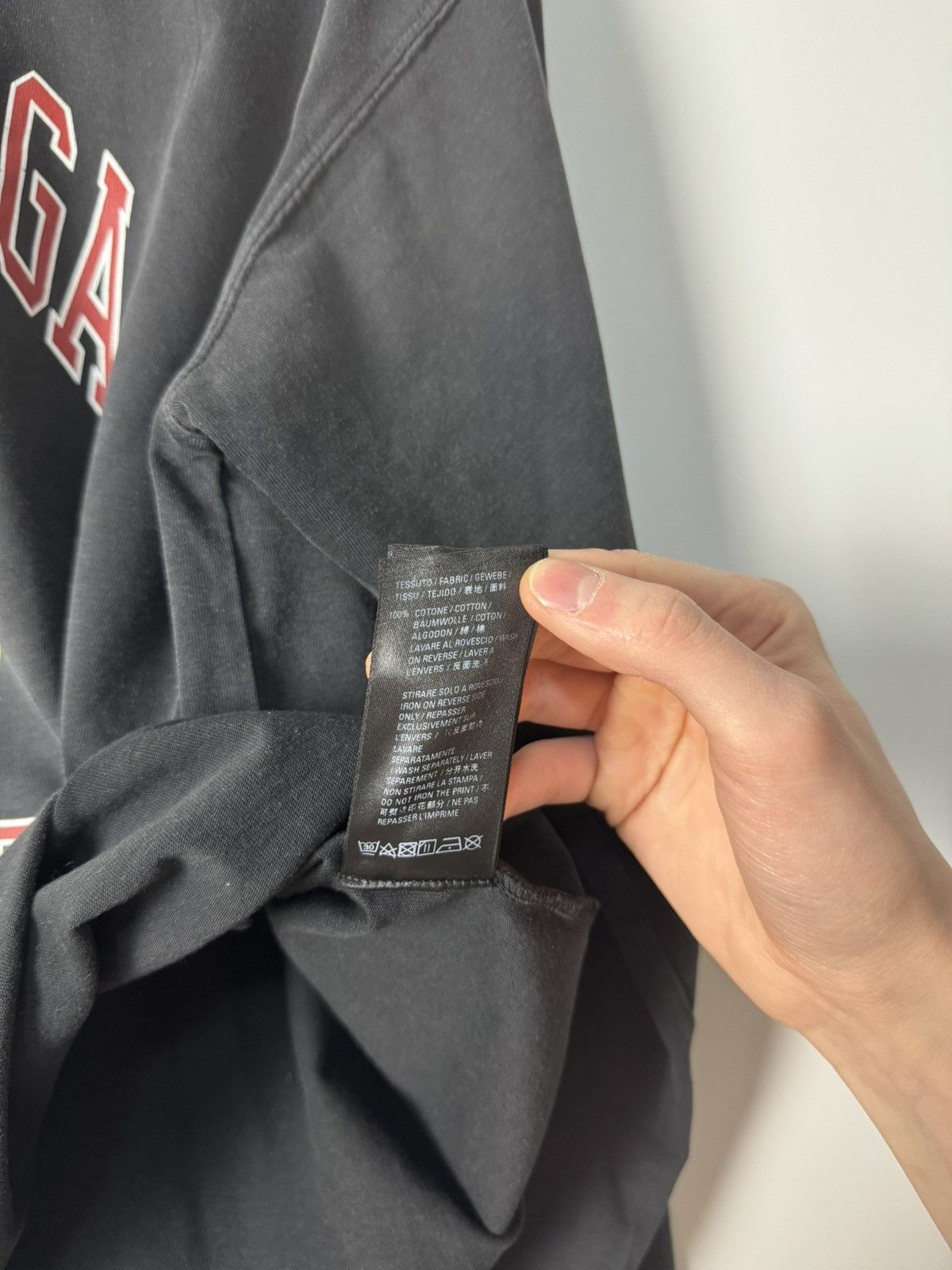 Balenciaga BNWT Balenciaga College hoodie est 1917 scissor Hoodie Size US S / EU 44-46 / 1 - 15 Thumbnail