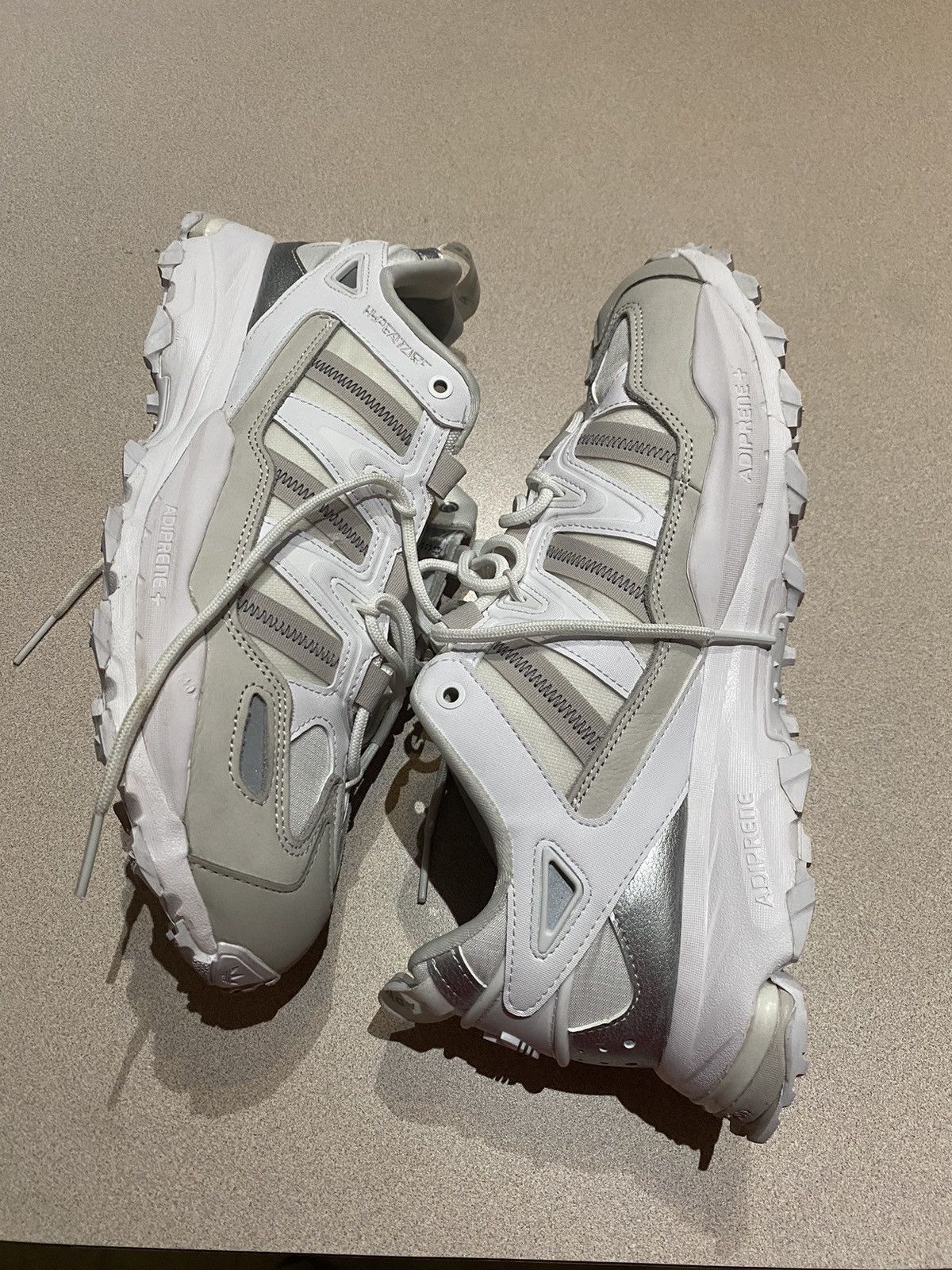 Adidas Adidas Hyperturf White and Metallic Size US 12 / EU 45 - 6 Thumbnail