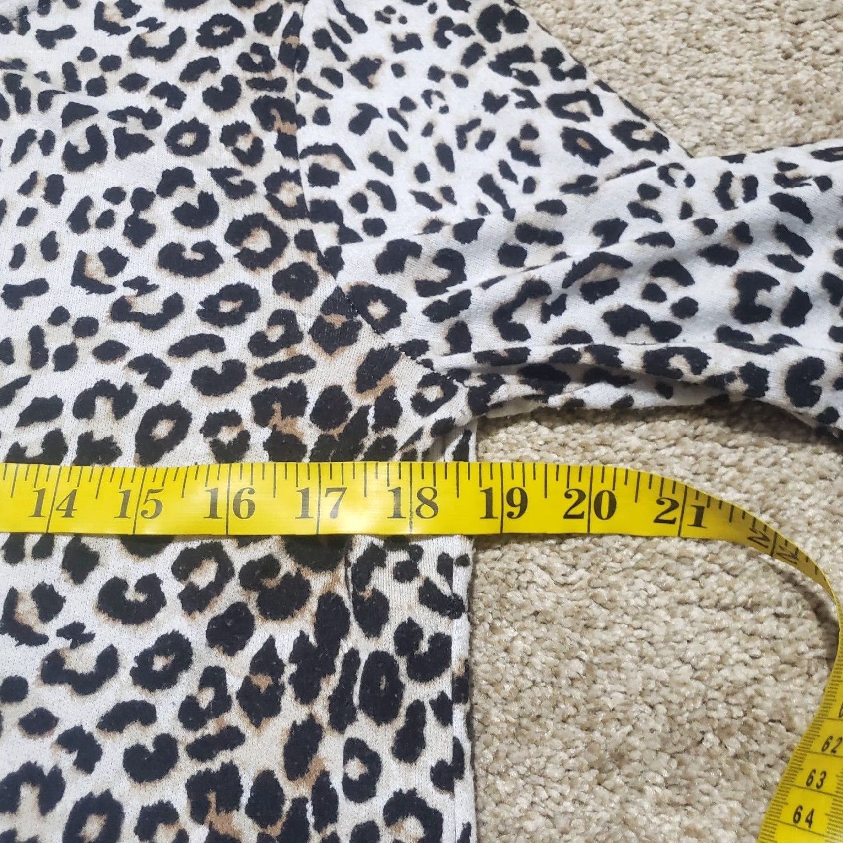Vintage Above and Beyond Shirt Leopard Print Grommets Sleeve Adult Women's M Medium Size M / US 6-8 / IT 42-44 - 5 Thumbnail