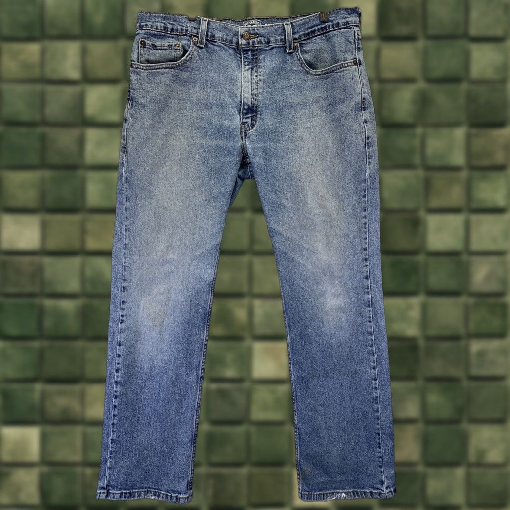 Levi's VINTAGE Levi's Steauss Signature Relaxed Fit Mens Distressed Jeans 36x30-5858 Sz 36 Blue Denim Jeans Regular Mens Distressed Logo 5858 Size US 36 / EU 52 - 1 Thumbnail