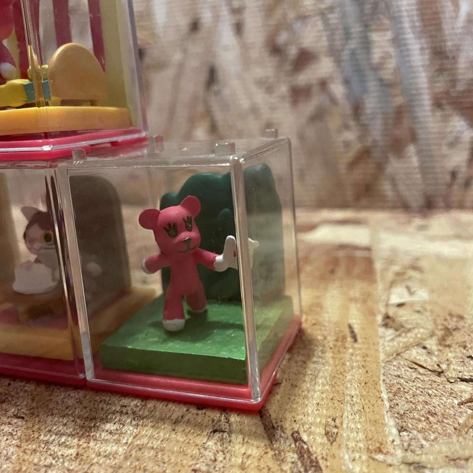 Other [90s Vintage] • : 1998 Bandai PostPet diorama figurine set Size ONE SIZE - 4 Thumbnail