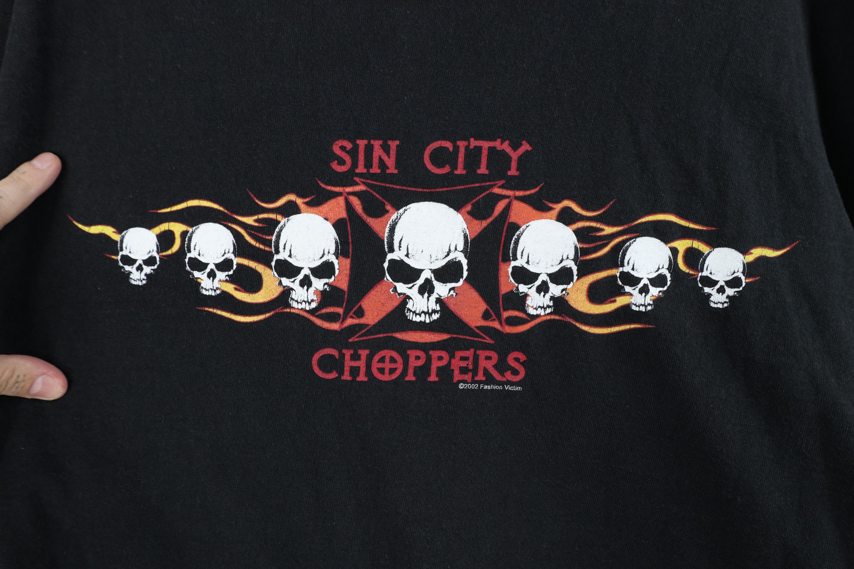 Vintage Vintage Y2K 2002 Fashion Victim Skull Choppers T-Shirt Black Size US XL / EU 56 / 4 - 4 Thumbnail