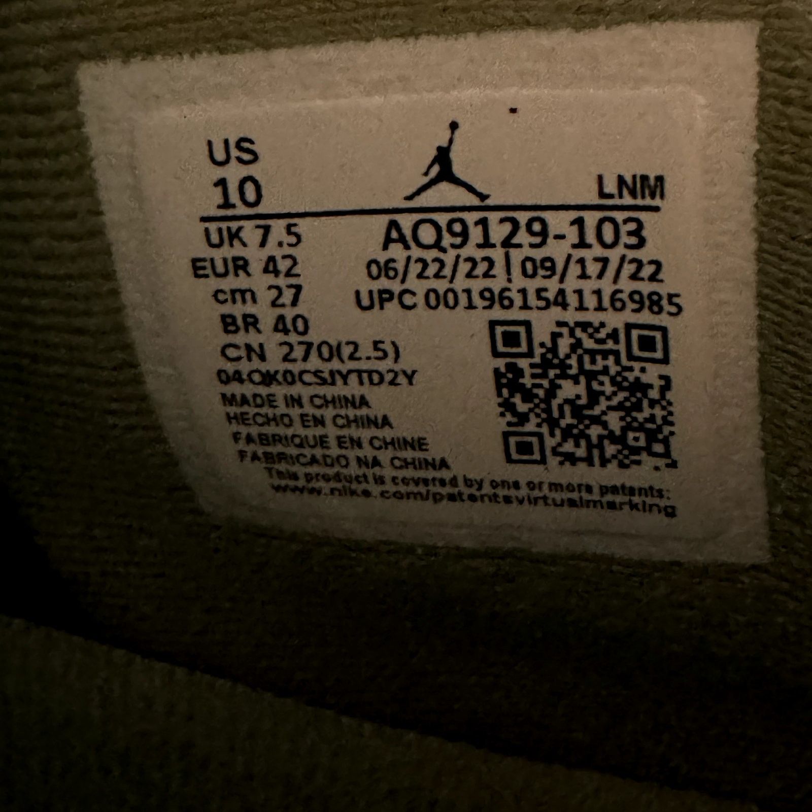 Jordan Brand × Nike Size 10 - Wmns Air Jordan 4 Retro Seafoam Women's Shoes Size US 10 / IT 40 - 8 Thumbnail