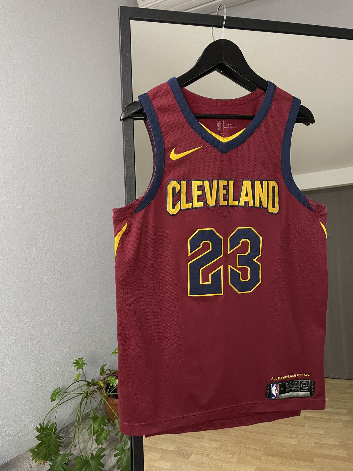 Nike Nike Lebron James #23 Official Game Soccer Jersey Size US M / EU 48-50 / 2 - 2 Thumbnail