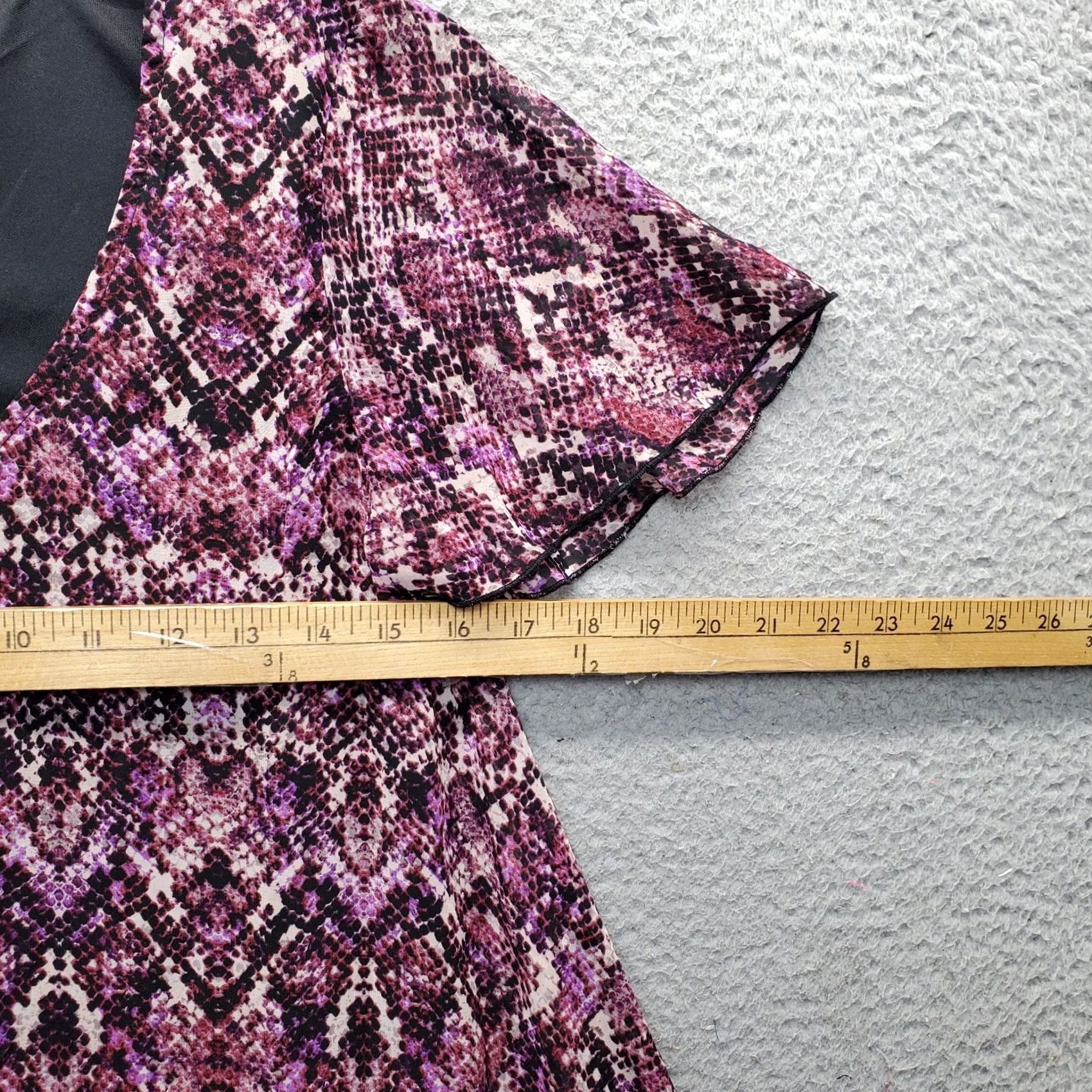 Skin Show Me Your Mumu A-Line Dress Womens XS Multicolor Snake Skin Flutter Sleeve Pullover V-Neck Short Sleeve Size XS / US 0-2 / IT 36-38 - 3 Thumbnail