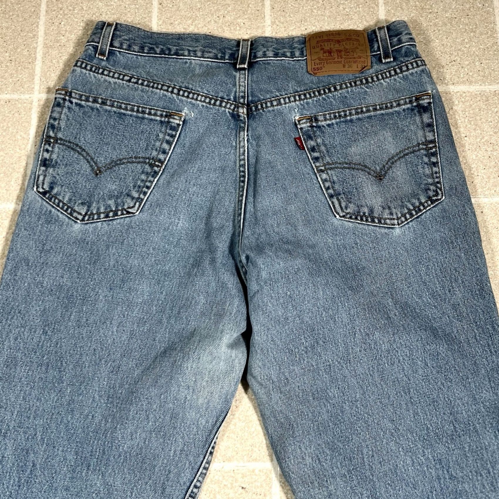 Levi's VINTAGE Levi’s 550 Jeans Men’s 32x30 Blue Denim Relaxed Straight 550 Model Denim Made in Mexico T Mens Size US 32 / EU 48 - 2 Thumbnail