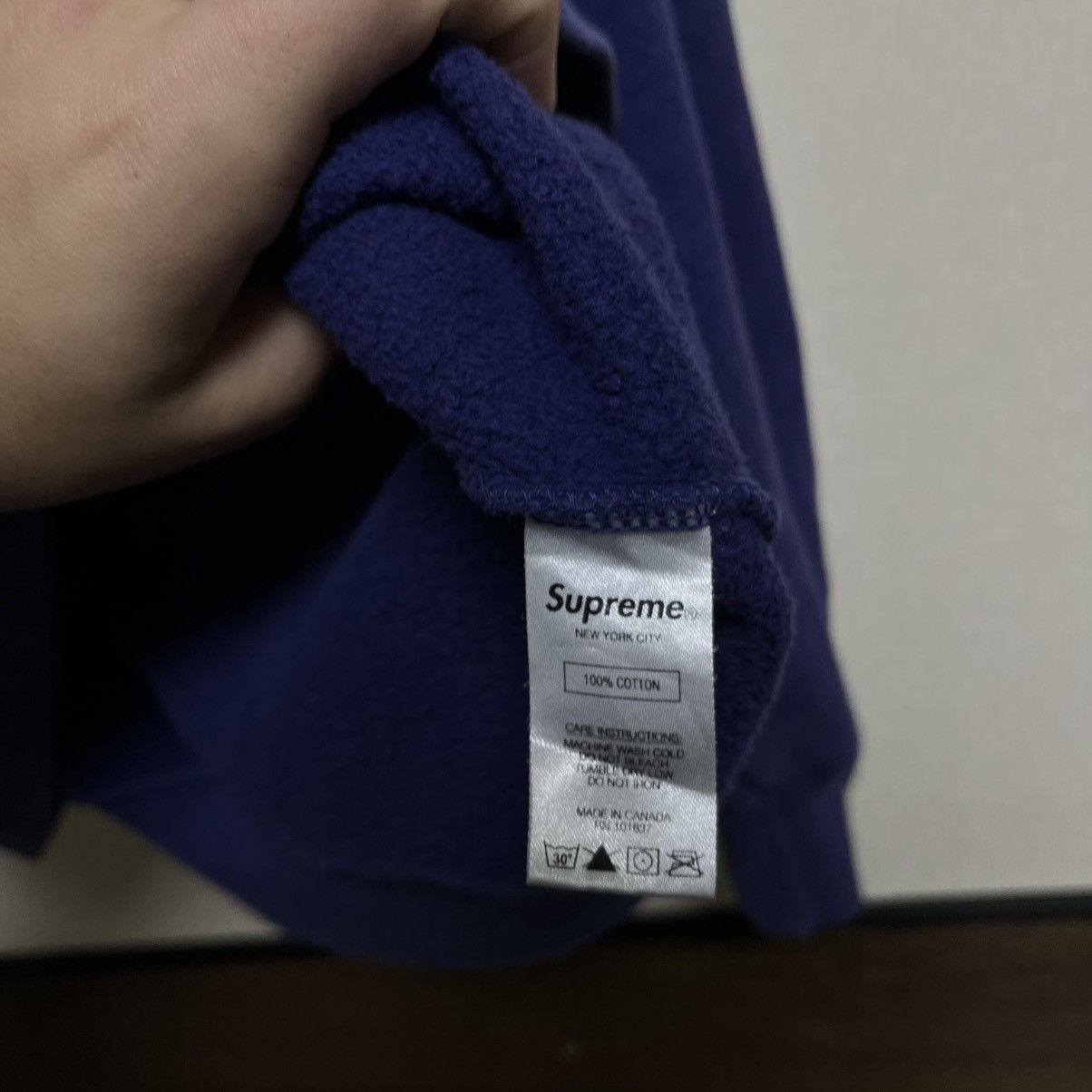 Supreme hoodie big logo