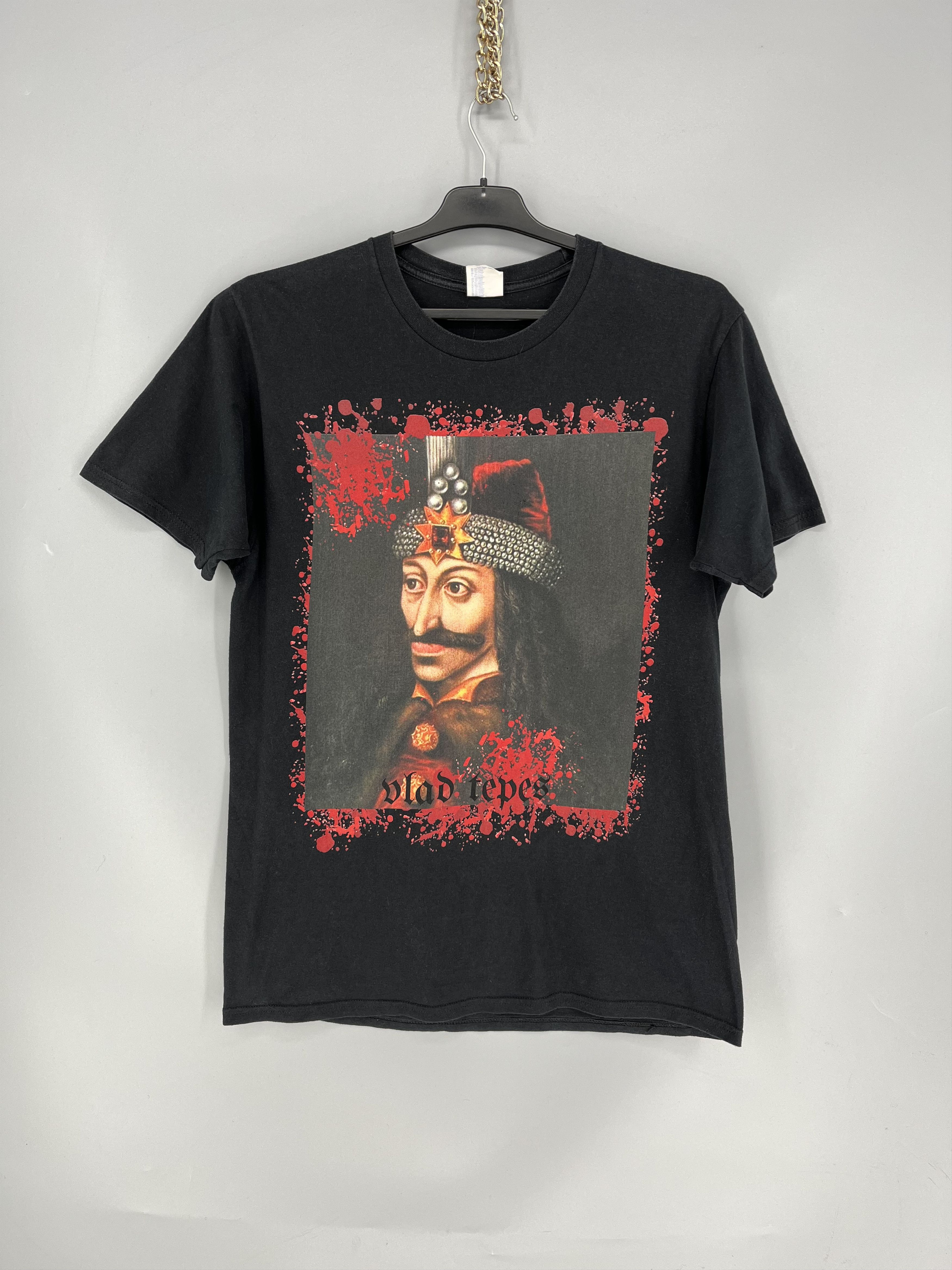 Vintage Vlad The Impaler The Real Dracula - Black Shirt M Size US M / EU 48-50 / 2 - 1 Thumbnail