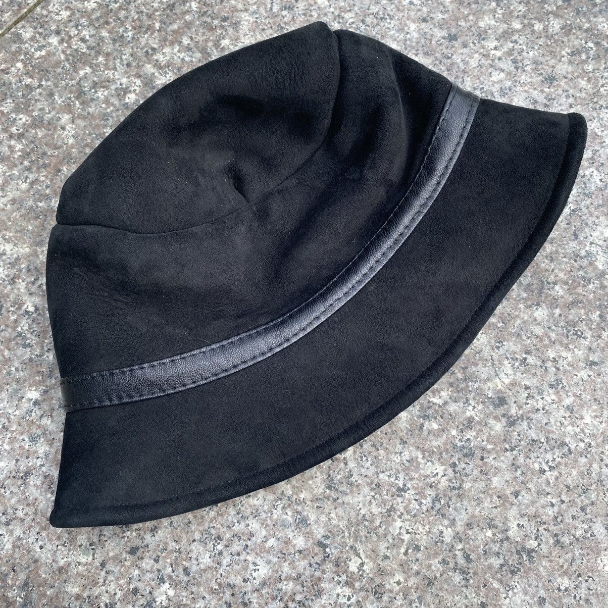 Other Vintage Grevi shearling sheepskin bucket hat Size ONE SIZE - 1 Thumbnail