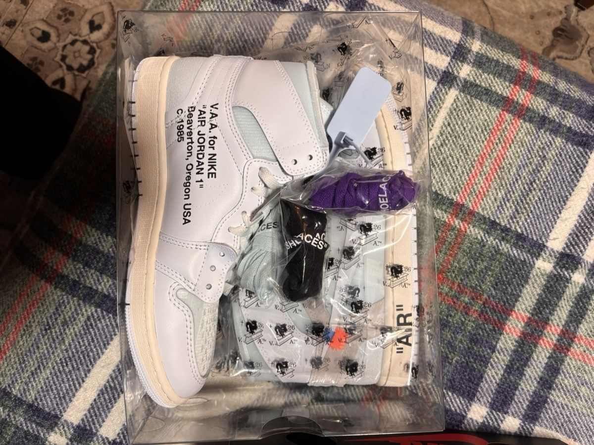 Nike × Off-White Virgil Abloh Archive x Air Jordan 1 Retro High OG 'Alaska' Size US 8 / EU 41 - 7 Thumbnail